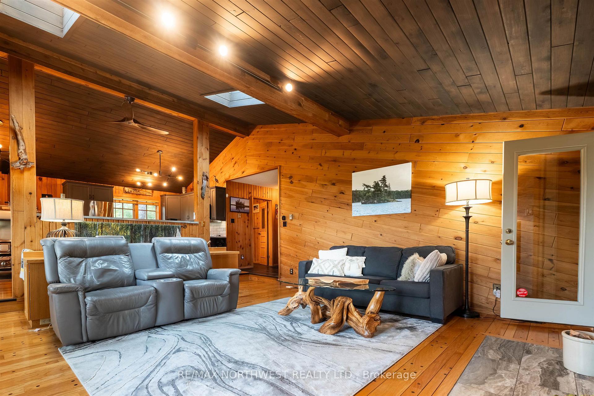 Photo 9 of 3 Branch Rd 16A, Kenora Remote Area, Lake of the Woods North — HOMEH