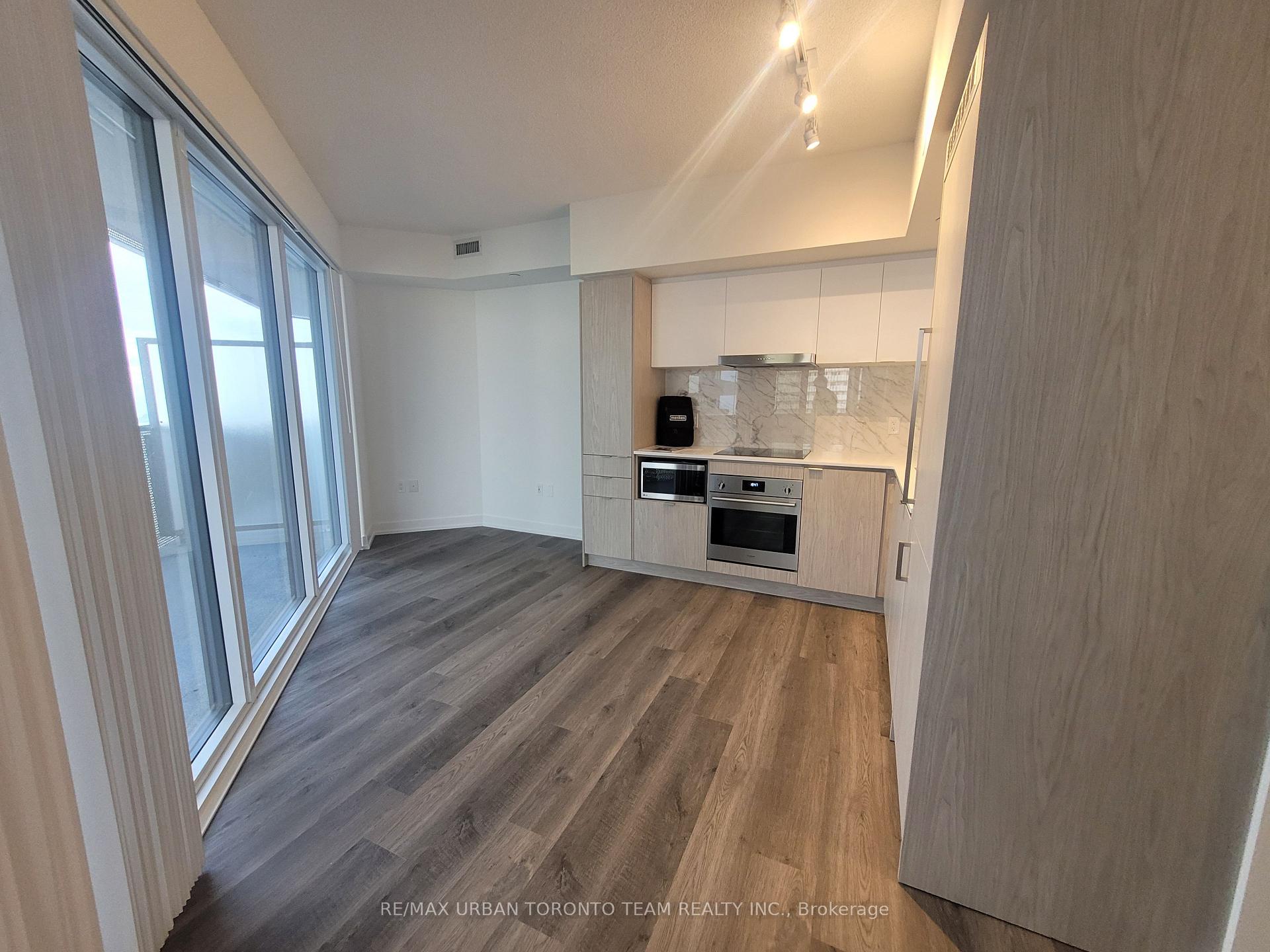 Photo 3 of Unit 4508, 55 Cooper Street, Toronto, Waterfront Communities — HOMEH