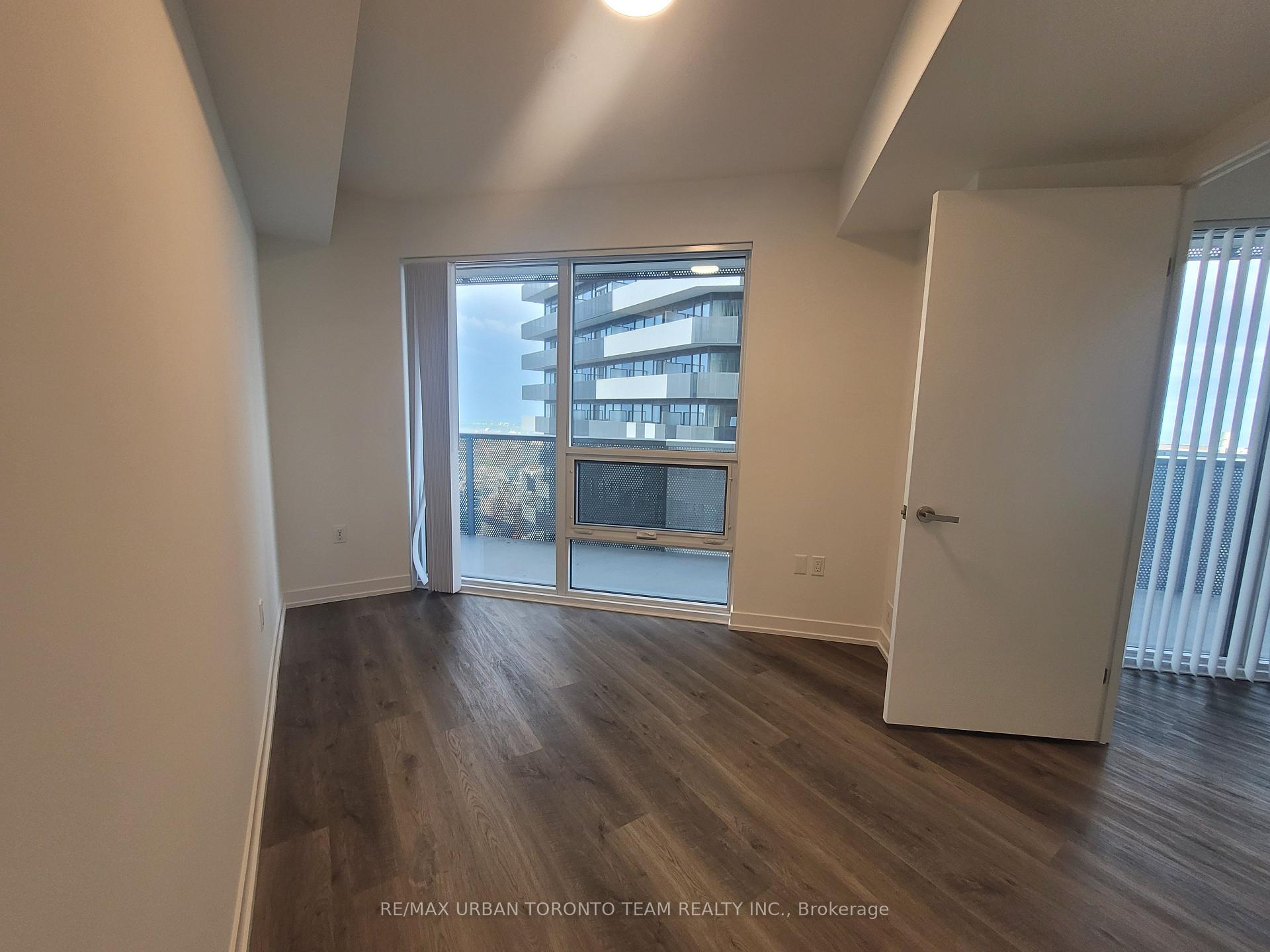Photo 10 of Unit 4508, 55 Cooper Street, Toronto, Waterfront Communities — HOMEH