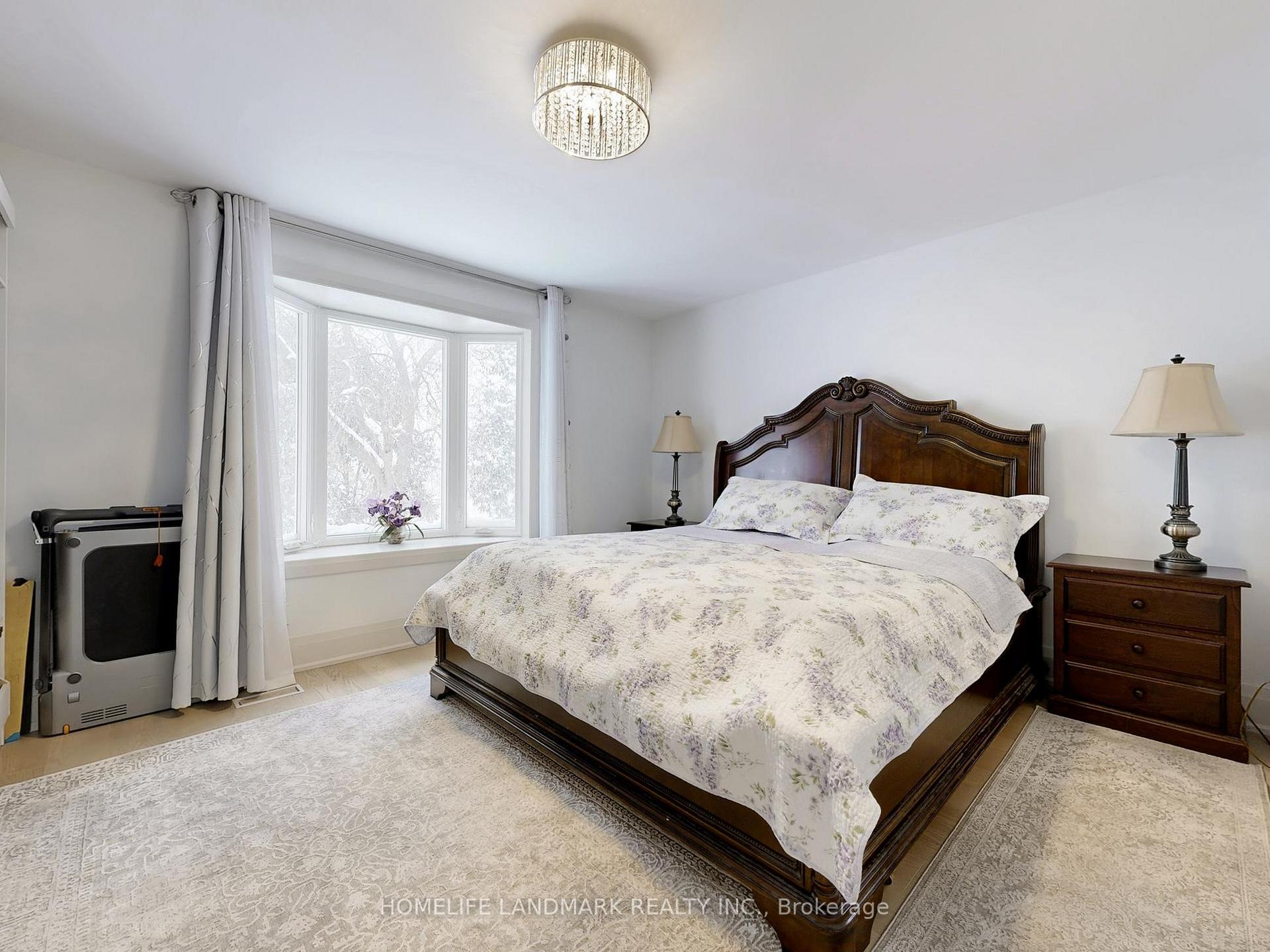 Photo 9 of 50 Bruce Farm Drive, North York, Bayview Woods-Steeles — HOMEH