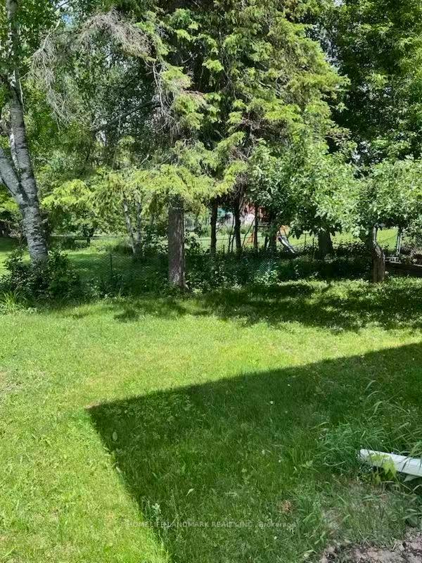 Photo 43 of 50 Bruce Farm Drive, North York, Bayview Woods-Steeles — HOMEH