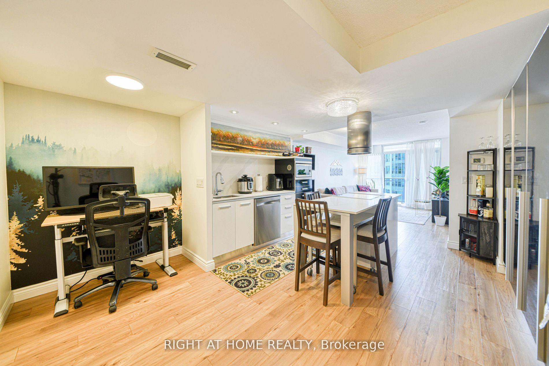 Photo 5 of Unit 1016, 38 Dan Leckie Way S, Toronto, Waterfront Communities — HOMEH