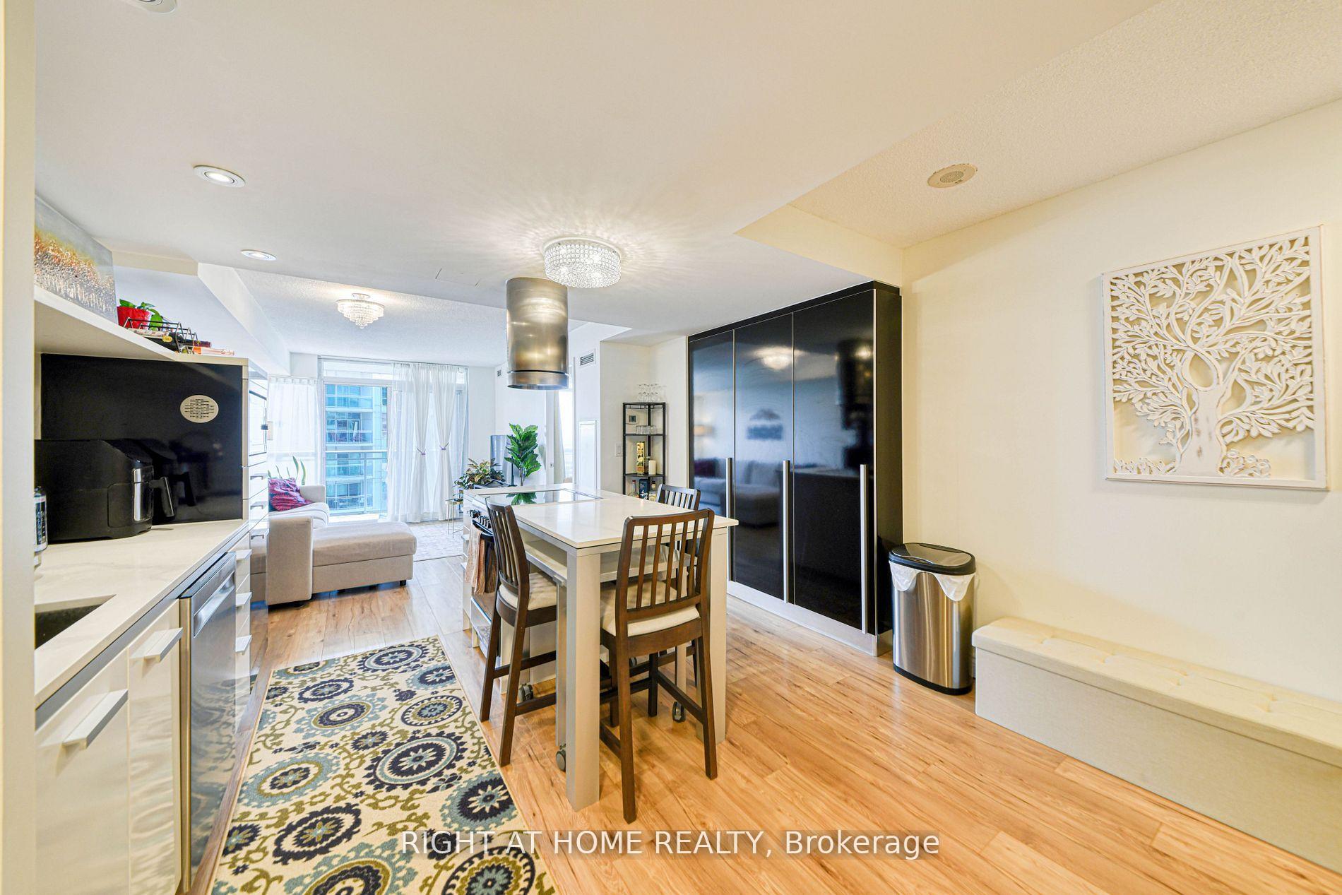 Photo 6 of Unit 1016, 38 Dan Leckie Way S, Toronto, Waterfront Communities — HOMEH
