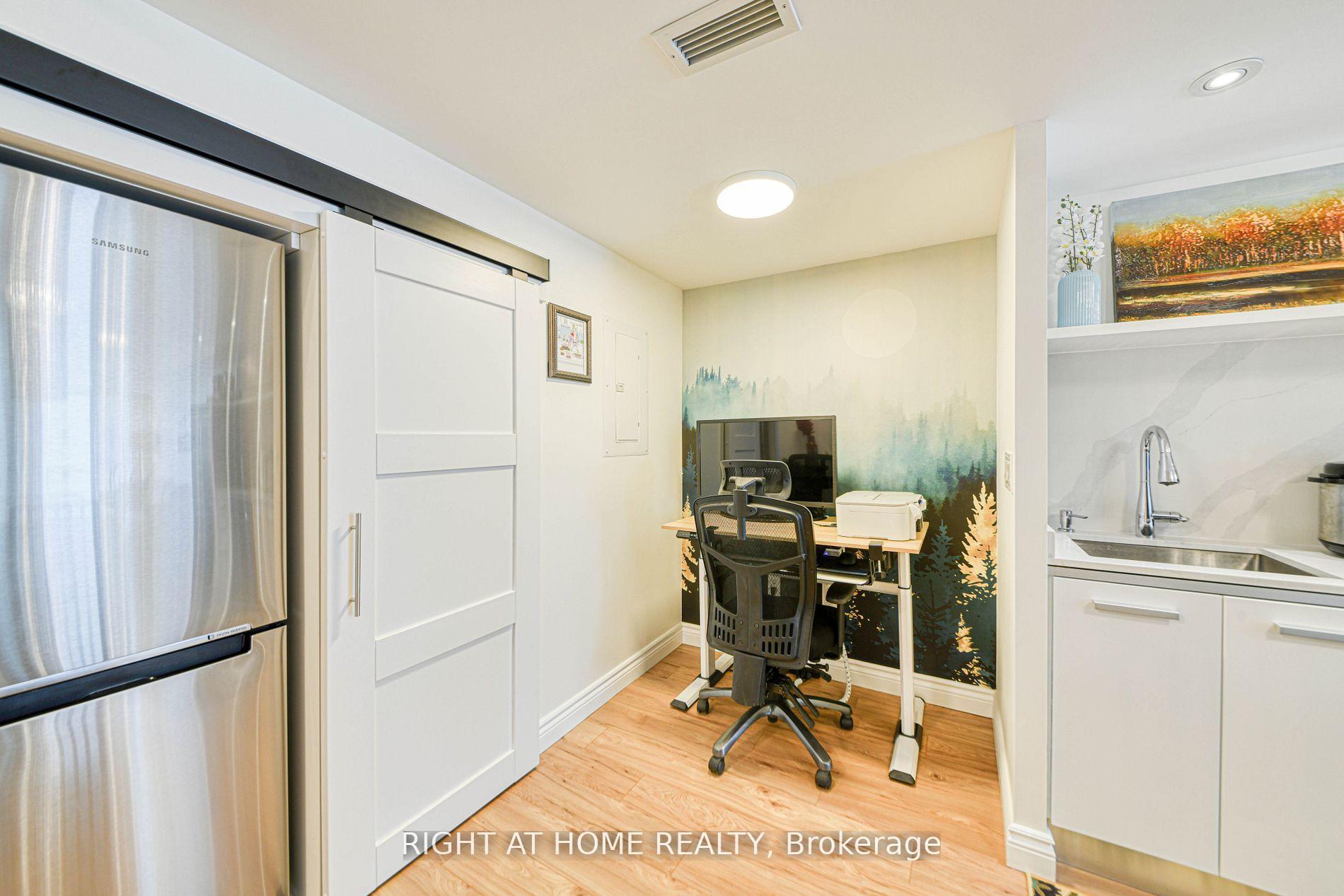 Photo 7 of Unit 1016, 38 Dan Leckie Way S, Toronto, Waterfront Communities — HOMEH