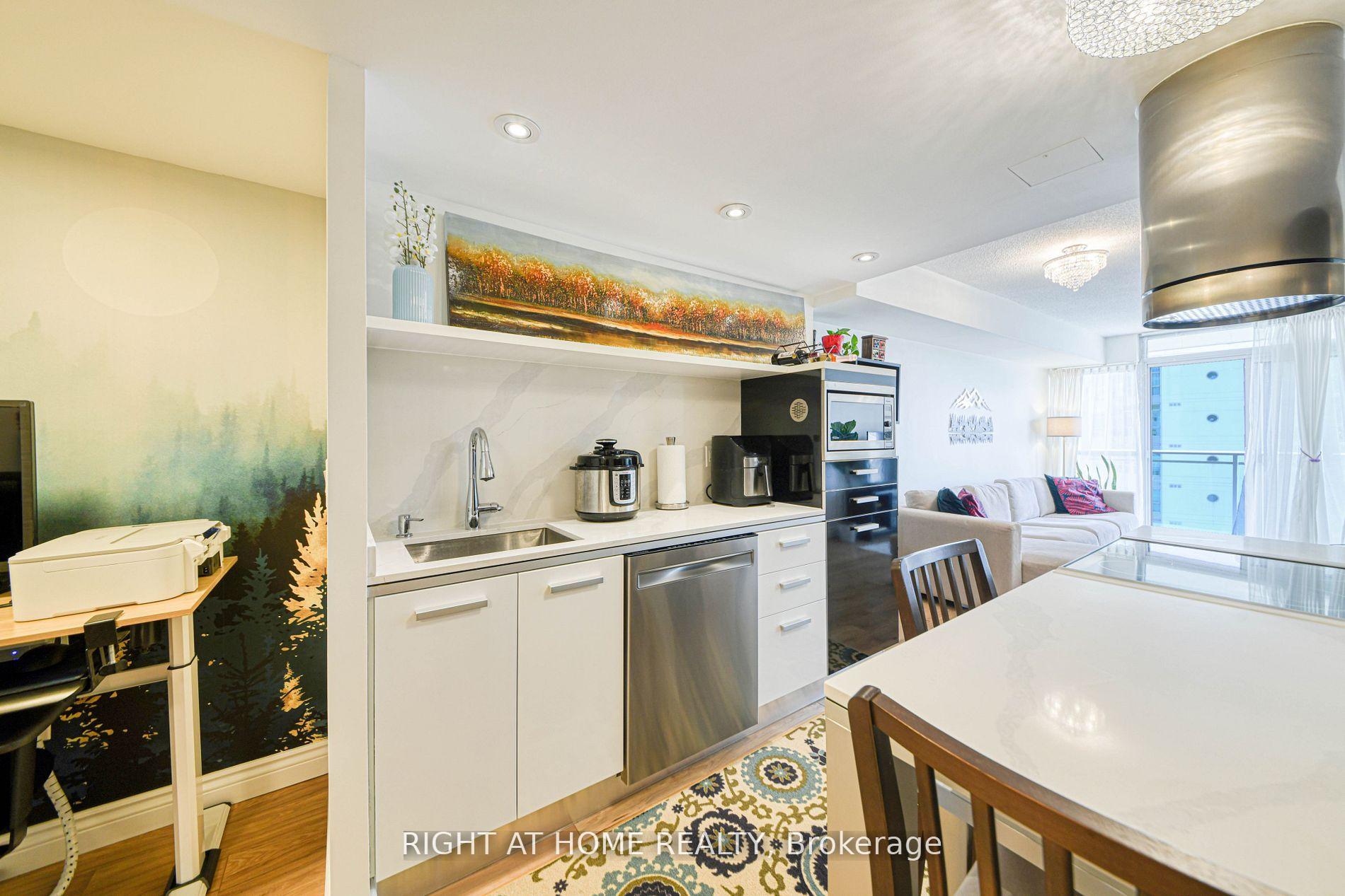 Photo 8 of Unit 1016, 38 Dan Leckie Way S, Toronto, Waterfront Communities — HOMEH
