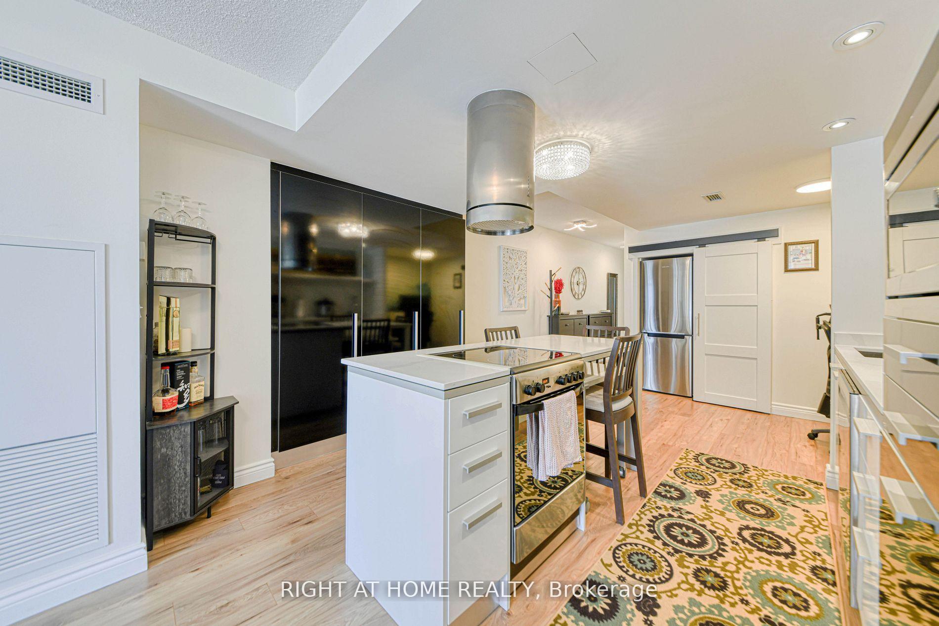 Photo 17 of Unit 1016, 38 Dan Leckie Way S, Toronto, Waterfront Communities — HOMEH