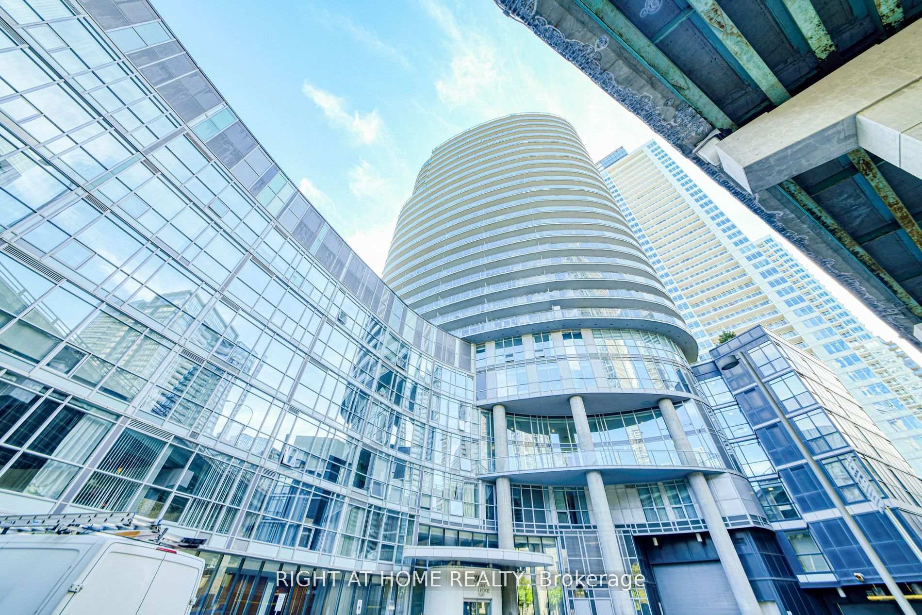 Photo 30 of Unit 1016, 38 Dan Leckie Way S, Toronto, Waterfront Communities — HOMEH