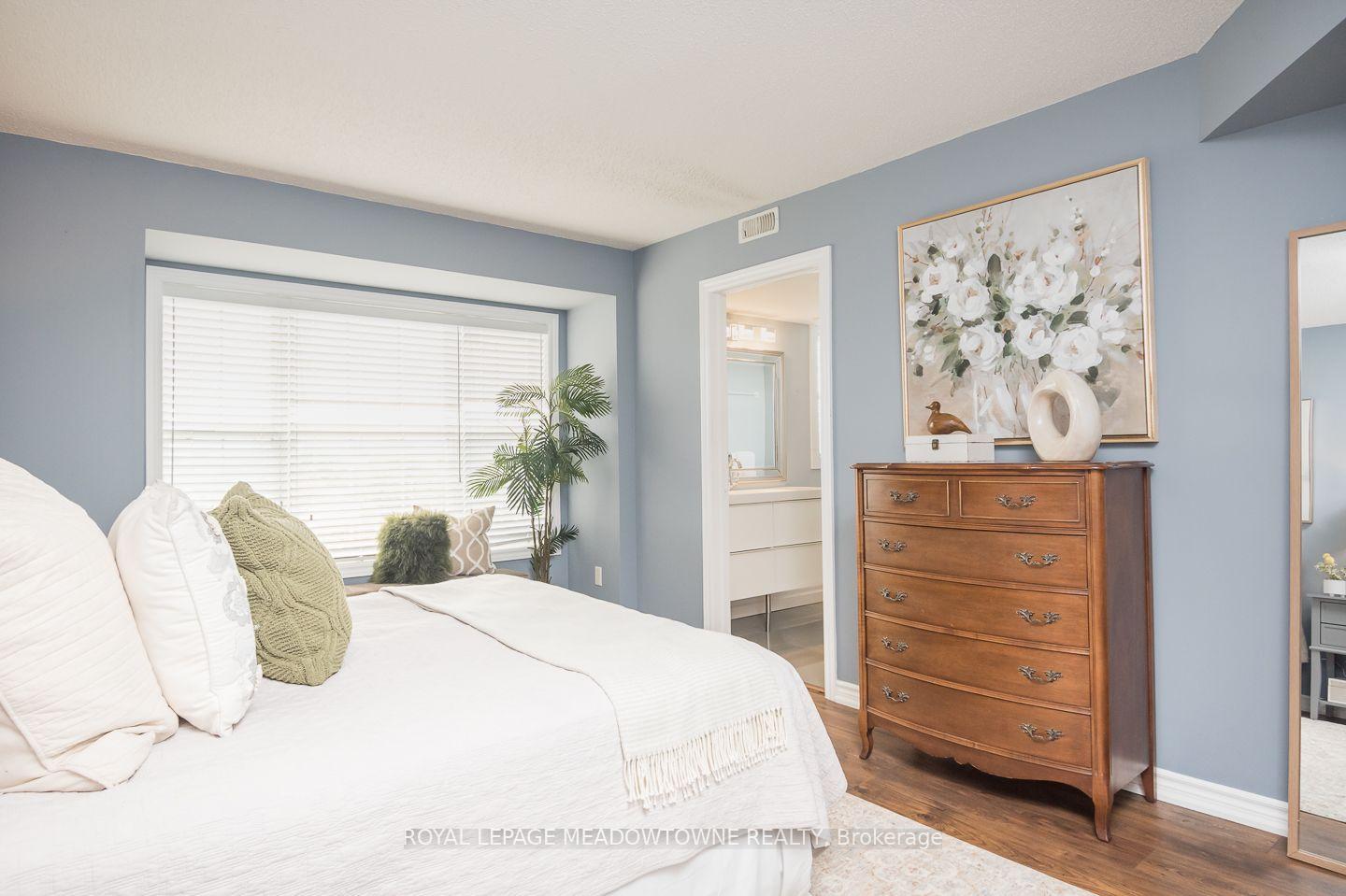 Photo 23 of Unit 401, 1483 Maple Avenue, Milton, Dempsey — HOMEH