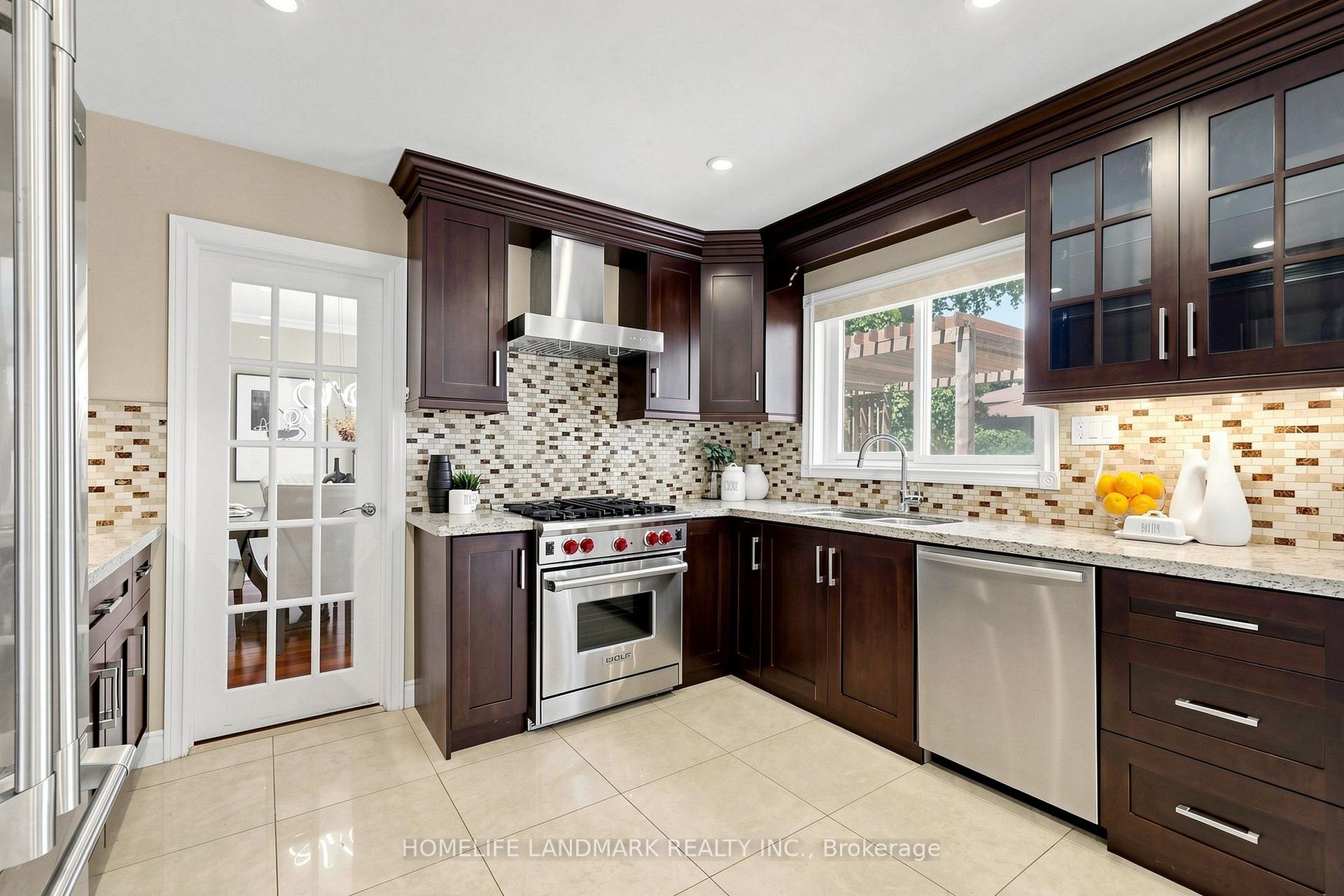 Photo 11 of 56 Kentland Crescent, North York, Bayview Woods-Steeles — HOMEH