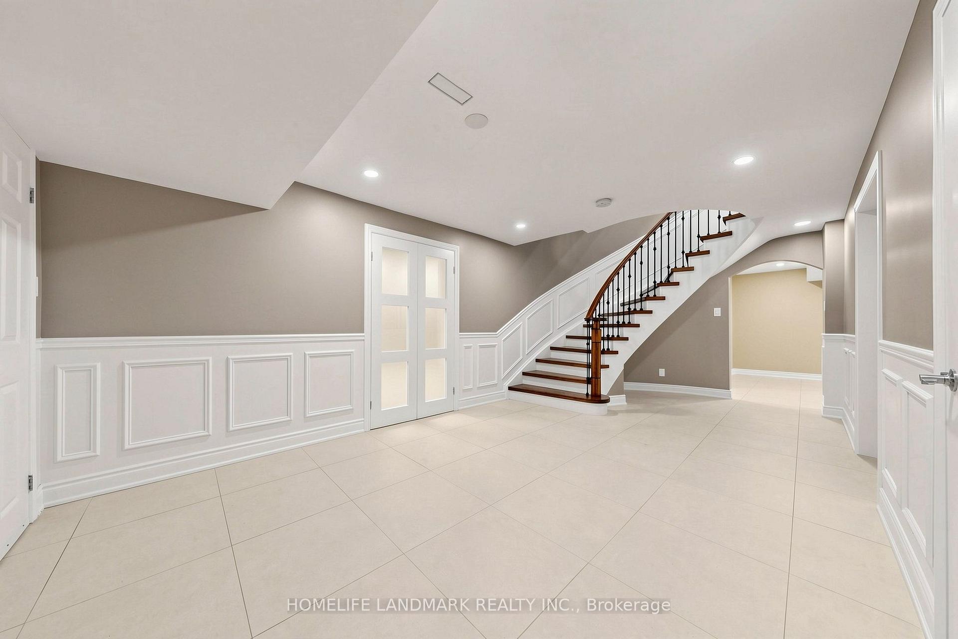 Photo 32 of 56 Kentland Crescent, North York, Bayview Woods-Steeles — HOMEH