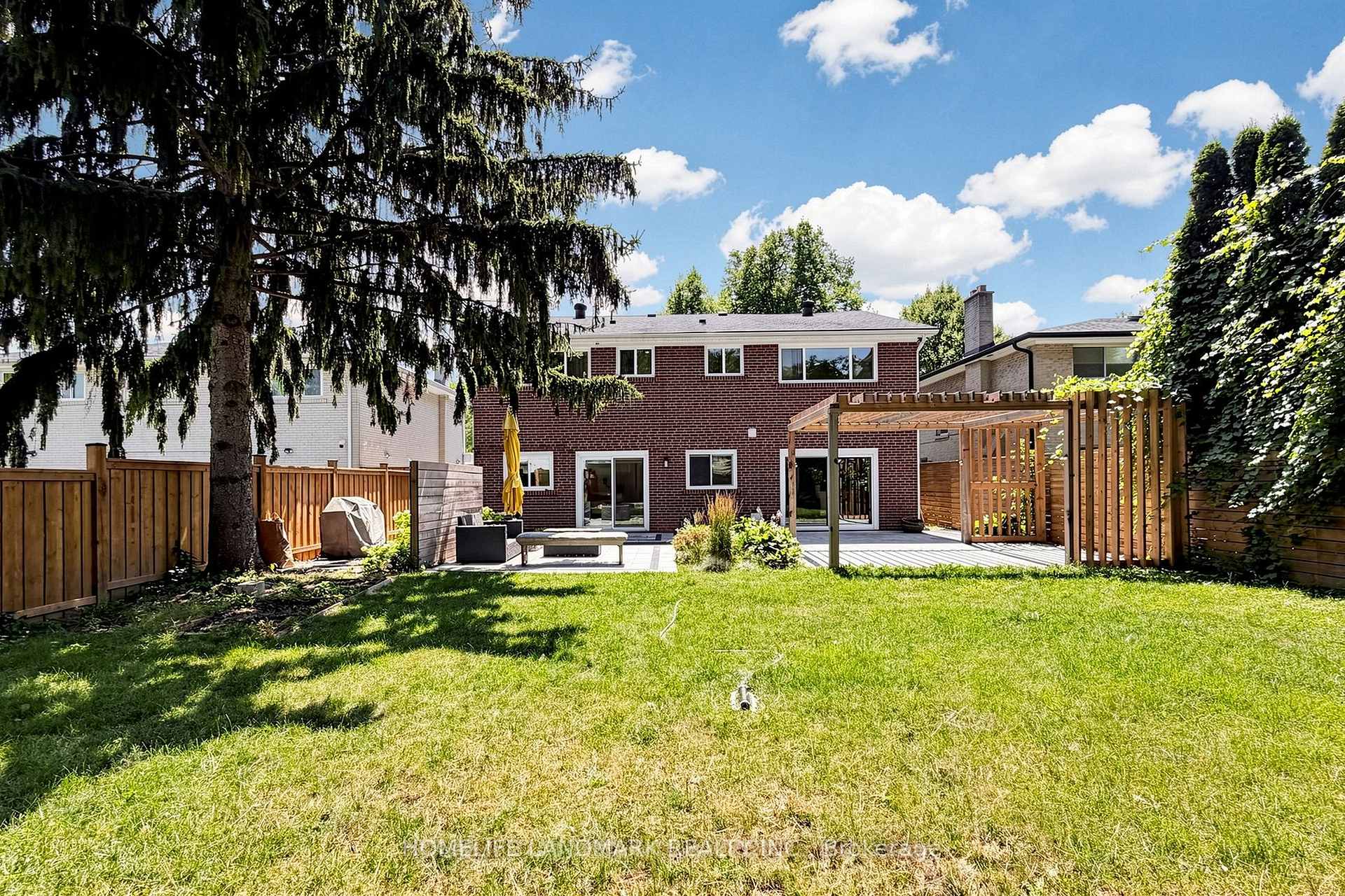 Photo 42 of 56 Kentland Crescent, North York, Bayview Woods-Steeles — HOMEH