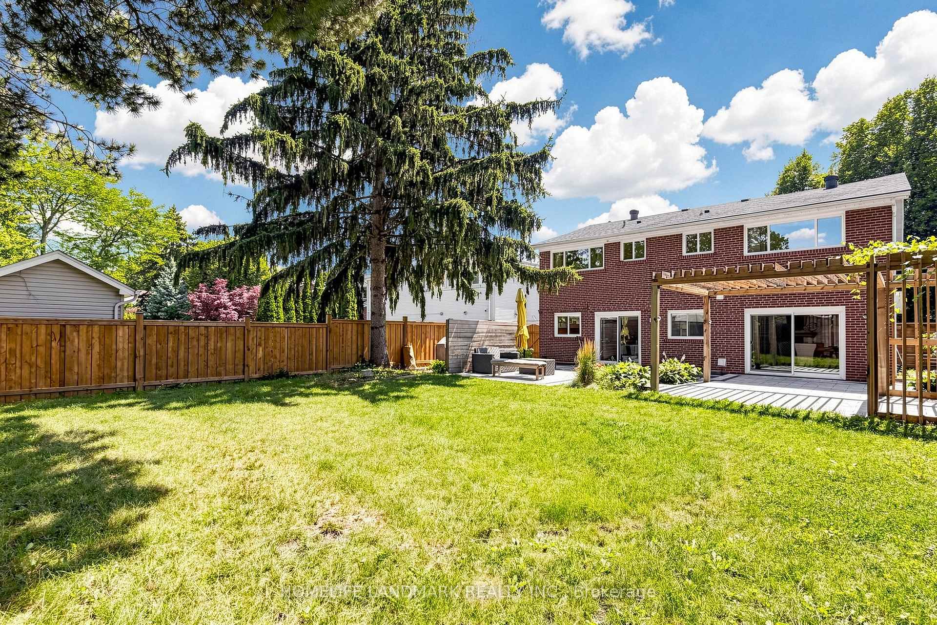 Photo 43 of 56 Kentland Crescent, North York, Bayview Woods-Steeles — HOMEH