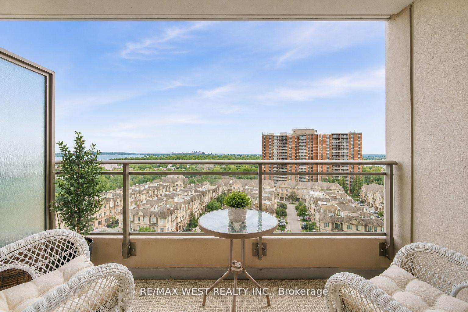 Photo 7 of Unit 1116, 1235 Bayly Street, Pickering, Bay Ridges — HOMEH
