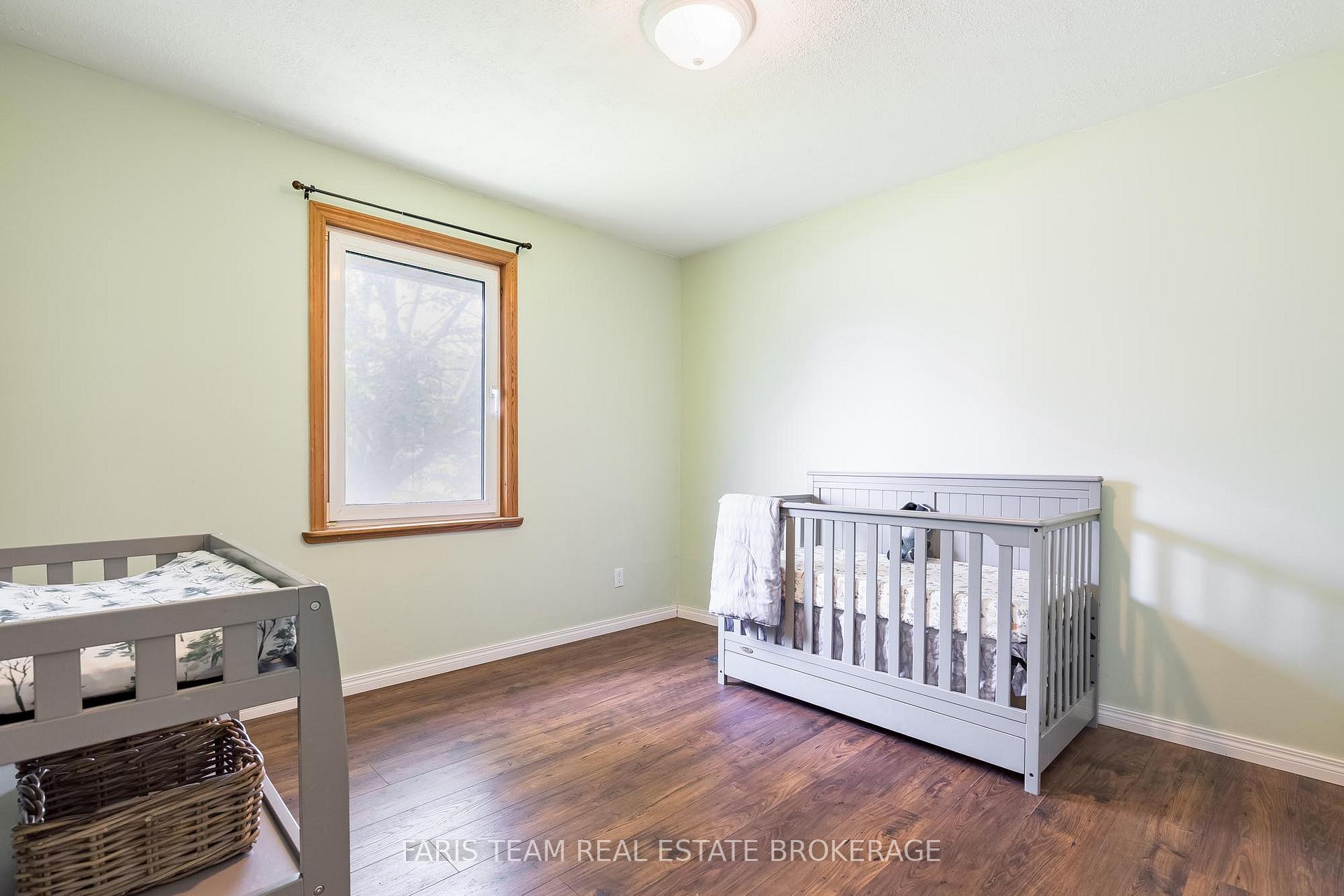 Photo 29 of 201 Parkside Crescent, Innisfil, Stroud — HOMEH