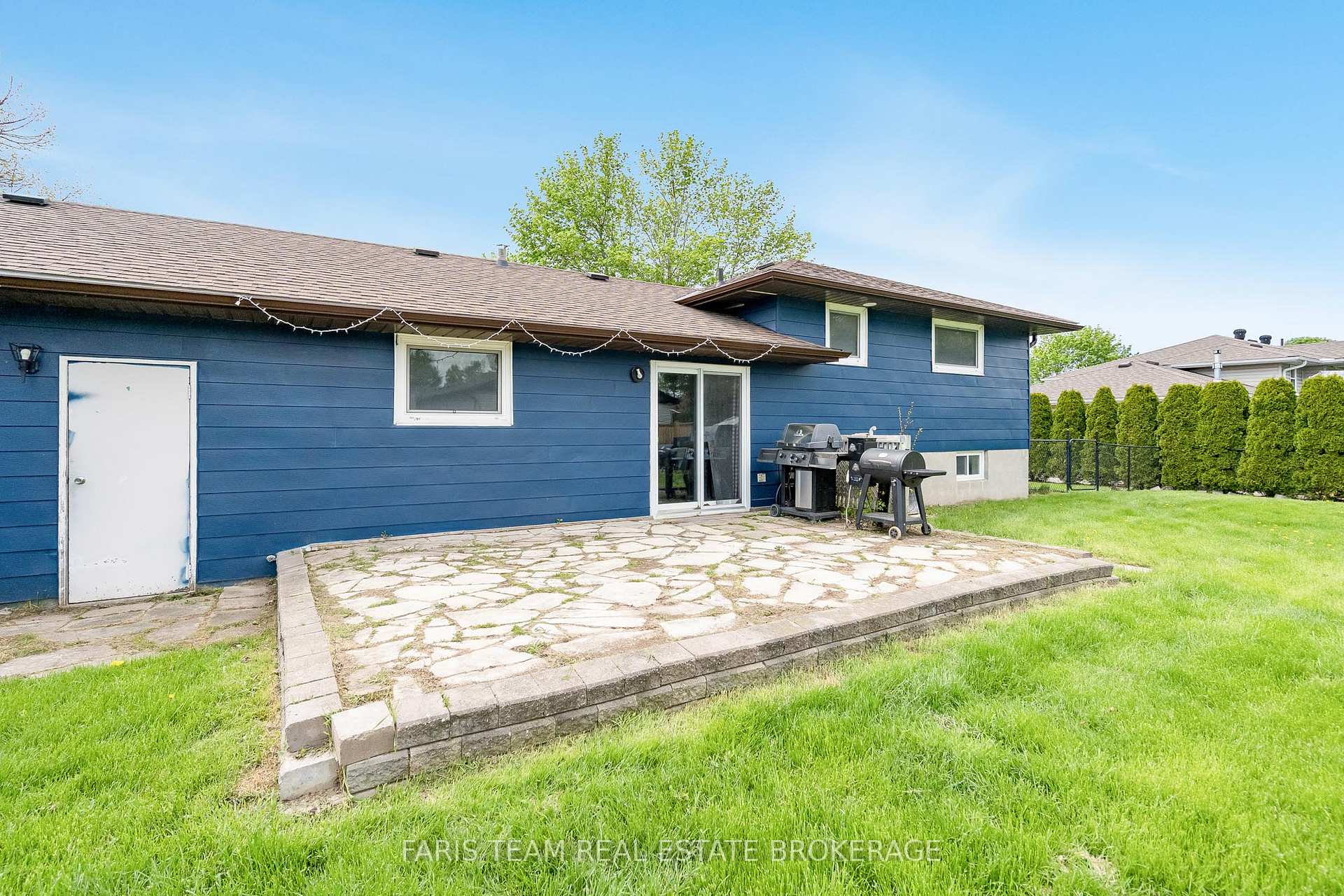 Photo 47 of 201 Parkside Crescent, Innisfil, Stroud — HOMEH