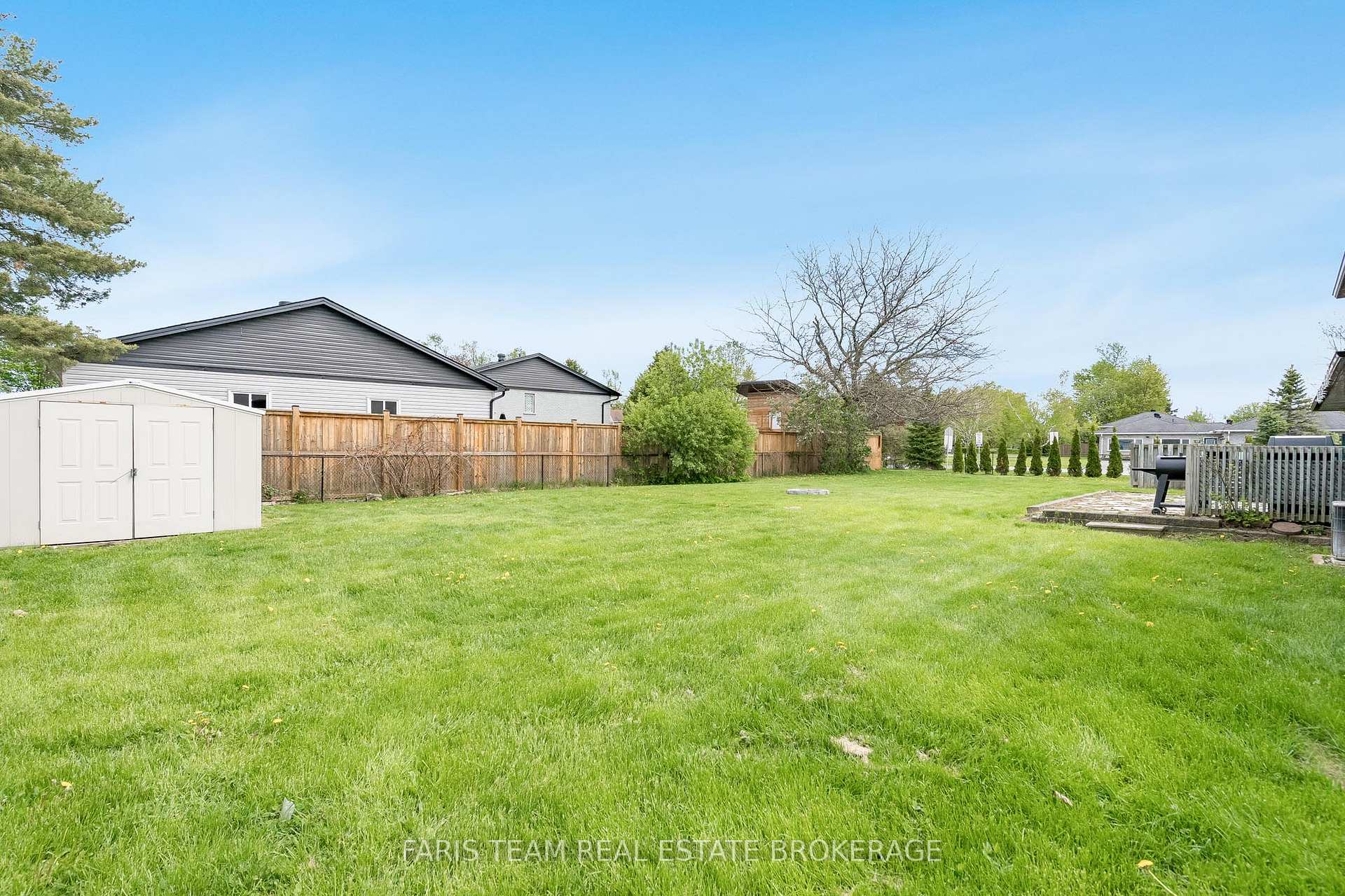 Photo 55 of 201 Parkside Crescent, Innisfil, Stroud — HOMEH