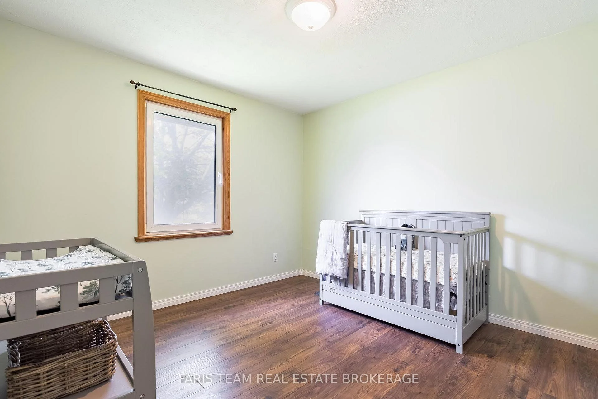 Photo 28 of 201 Parkside Crescent, Innisfil, Stroud — HOMEH
