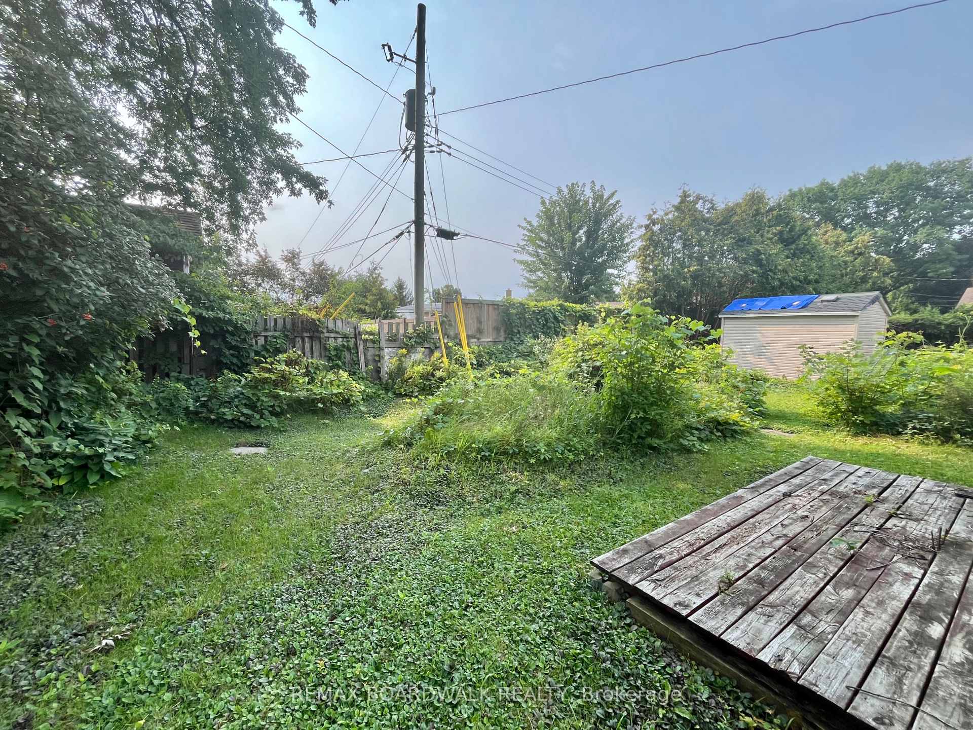 Photo 3 of 1363 Duford Drive, Ottawa, Bilberry Creek/Queenswood Heights — HOMEH