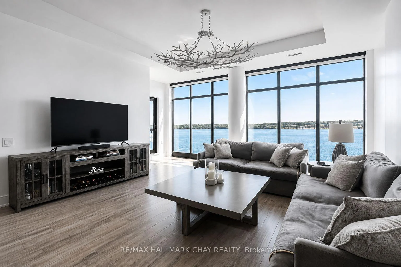 Photo 12 of Unit PH04, 185 Dunlop Street E, Barrie, Lakeshore — HOMEH