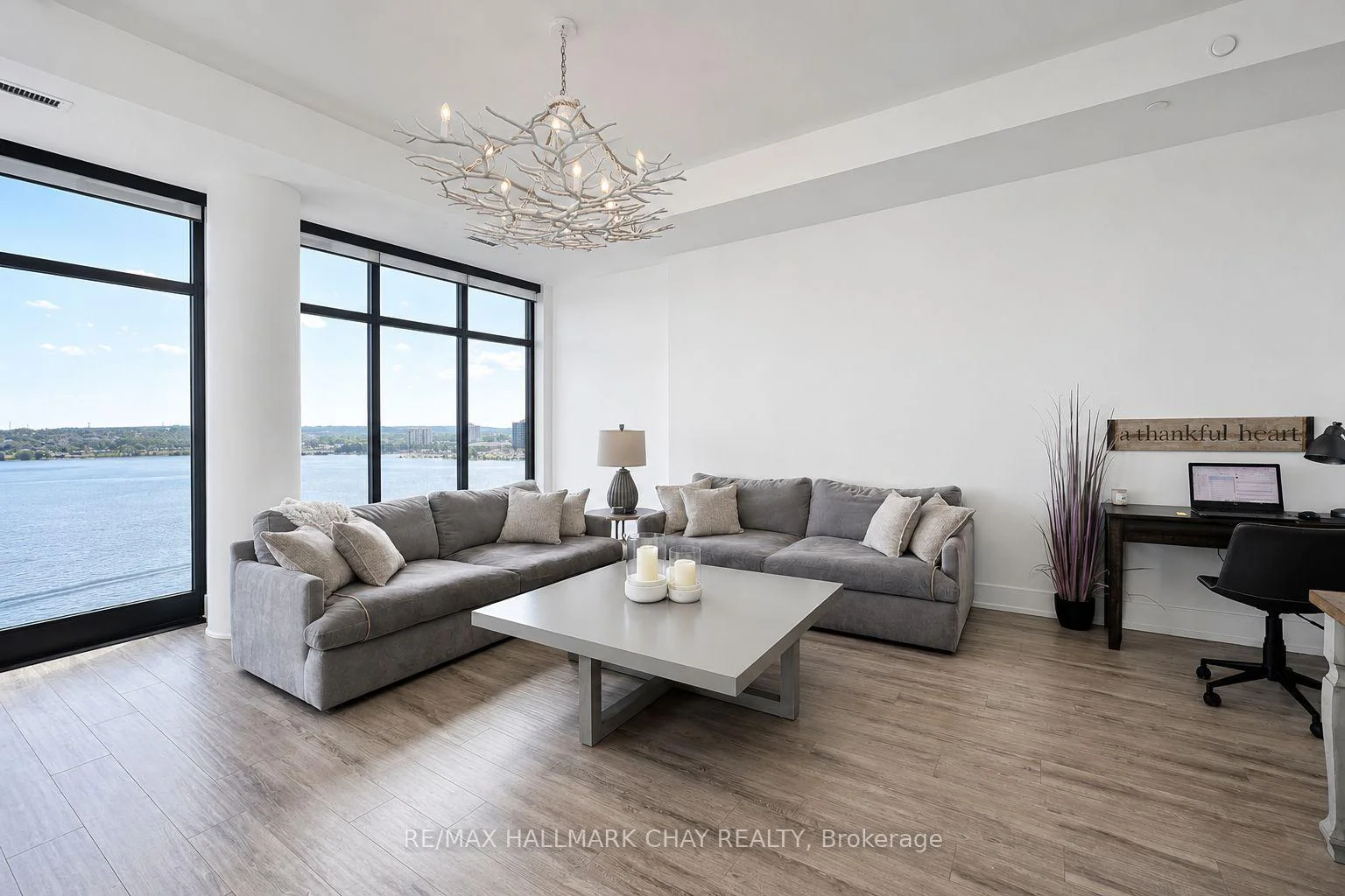 Photo 15 of Unit PH04, 185 Dunlop Street E, Barrie, Lakeshore — HOMEH