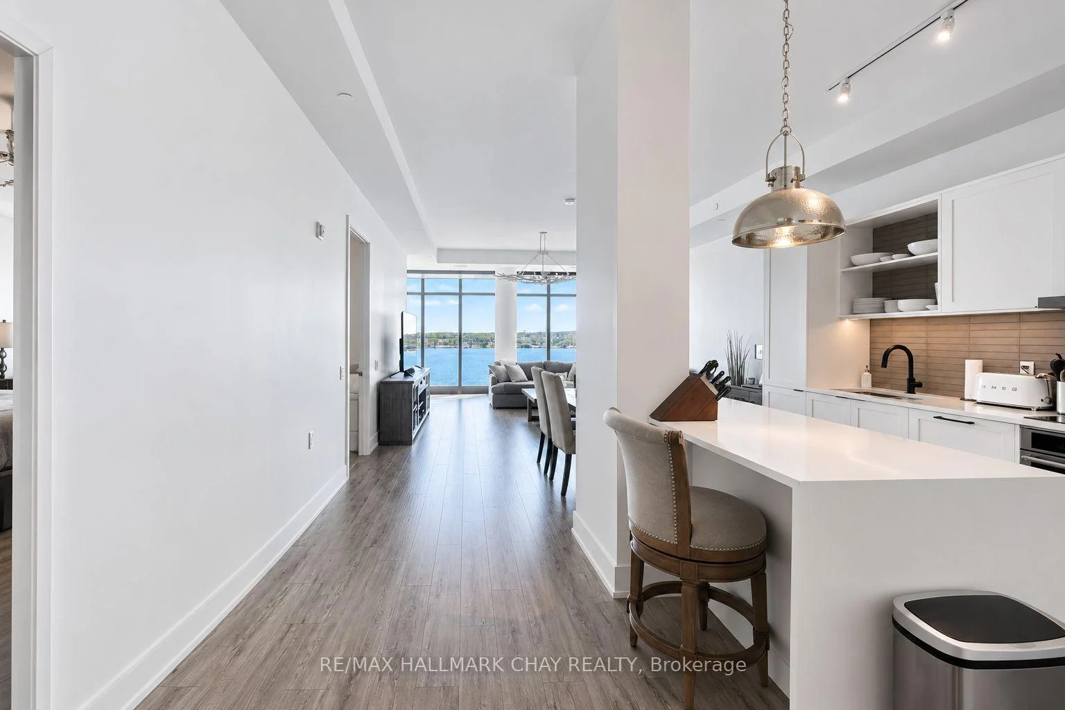Photo 21 of Unit PH04, 185 Dunlop Street E, Barrie, Lakeshore — HOMEH
