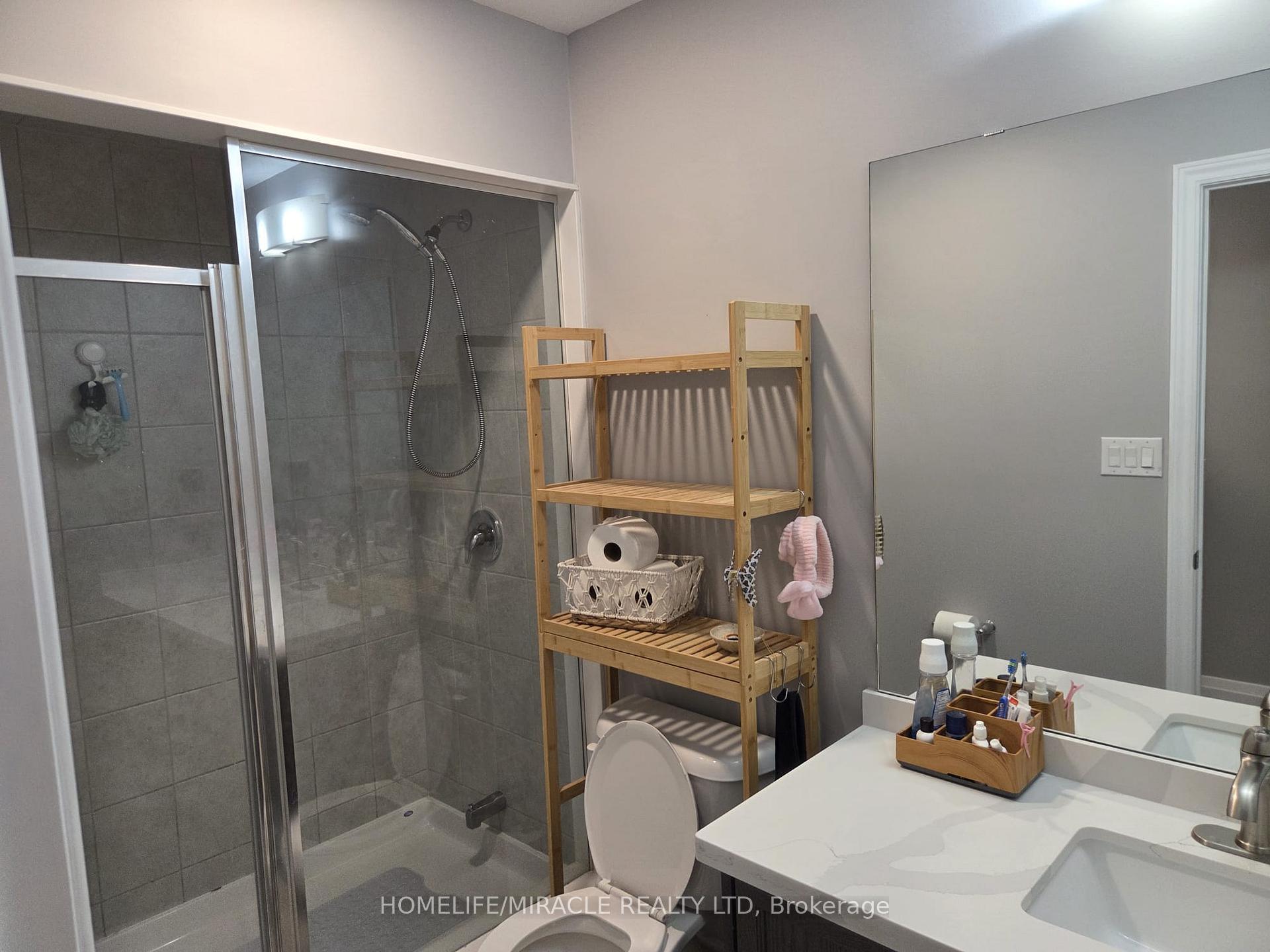 Photo 8 of 20 Esther Crescent, Thorold, Hurricane/Merrittville — HOMEH