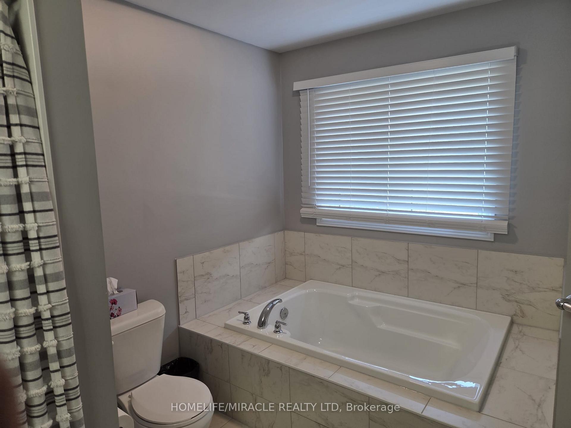 Photo 9 of 20 Esther Crescent, Thorold, Hurricane/Merrittville — HOMEH