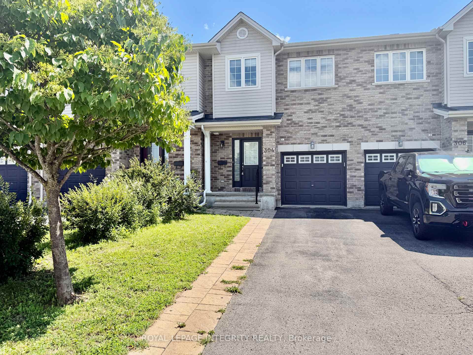 Photo 1 of 304 Amici Terrace, Ottawa, Kanata - Emerald Meadows/Trailwest — HOMEH