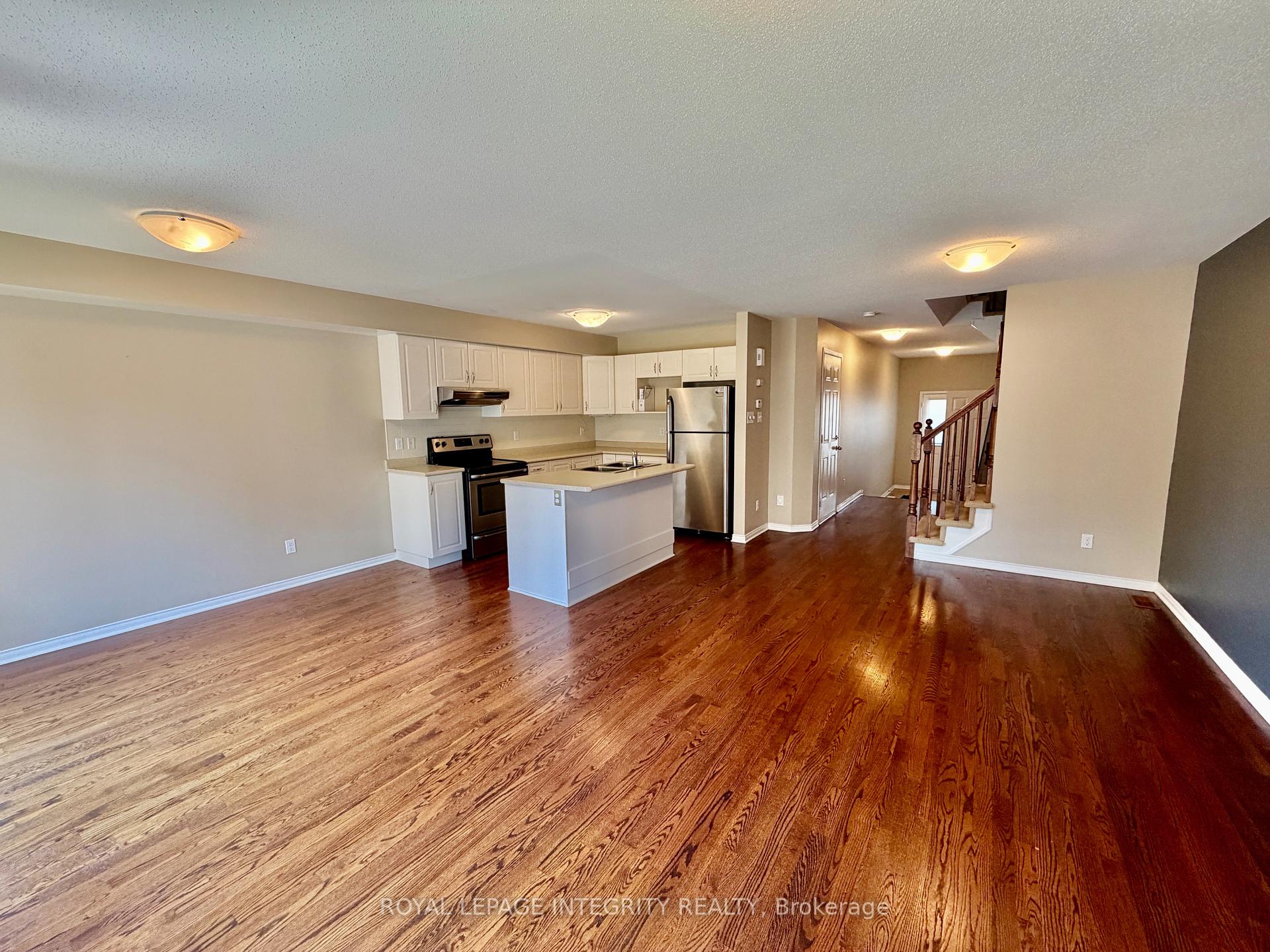 Photo 6 of 304 Amici Terrace, Ottawa, Kanata - Emerald Meadows/Trailwest — HOMEH