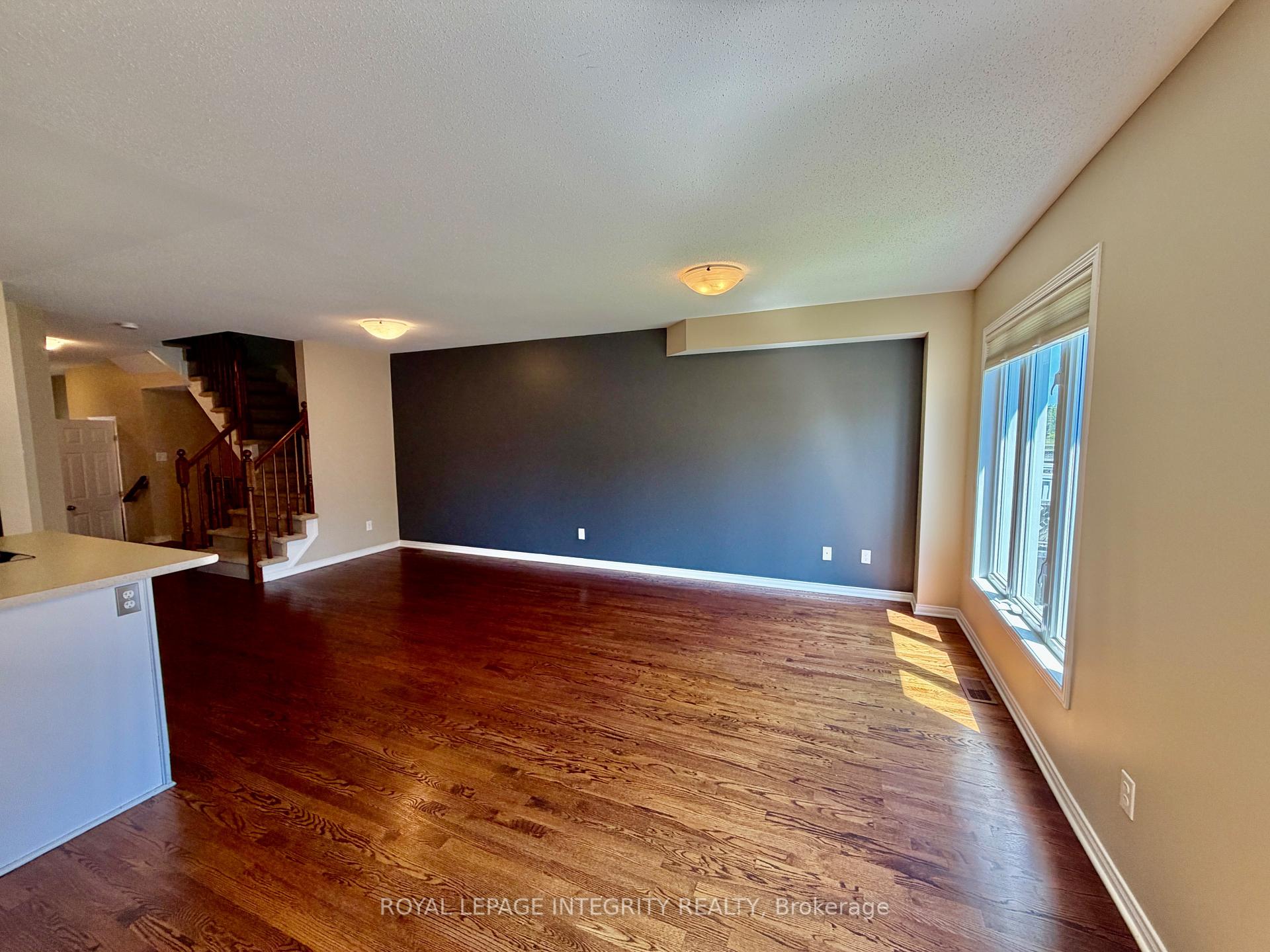 Photo 7 of 304 Amici Terrace, Ottawa, Kanata - Emerald Meadows/Trailwest — HOMEH