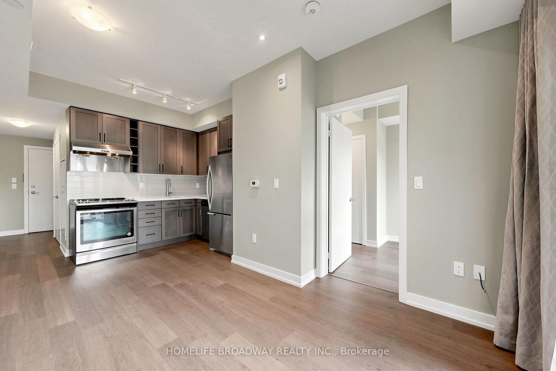 Photo 24 of Unit 105, 555 William Graham Drive, Aurora, Rural Aurora — HOMEH