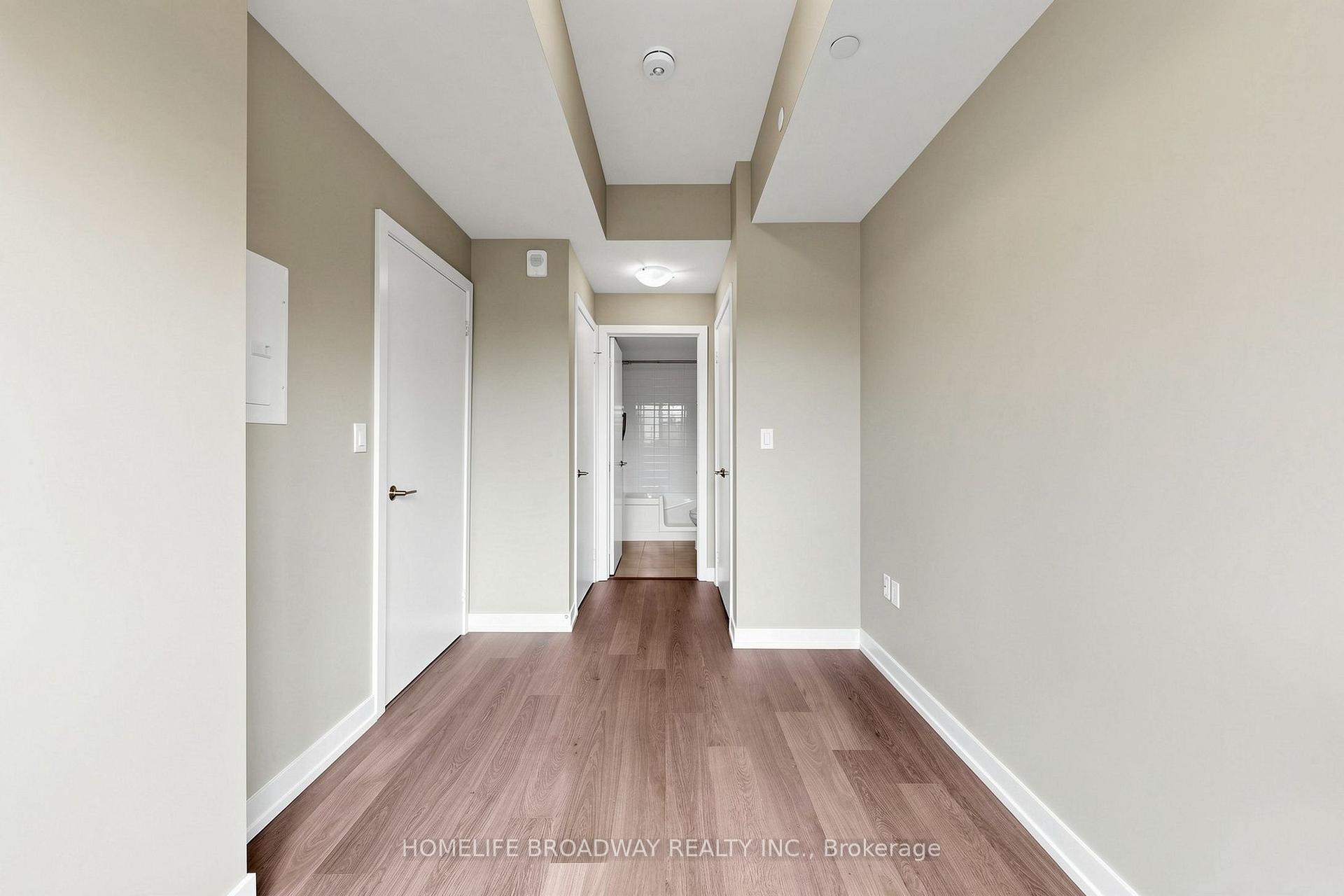 Photo 39 of Unit 105, 555 William Graham Drive, Aurora, Rural Aurora — HOMEH