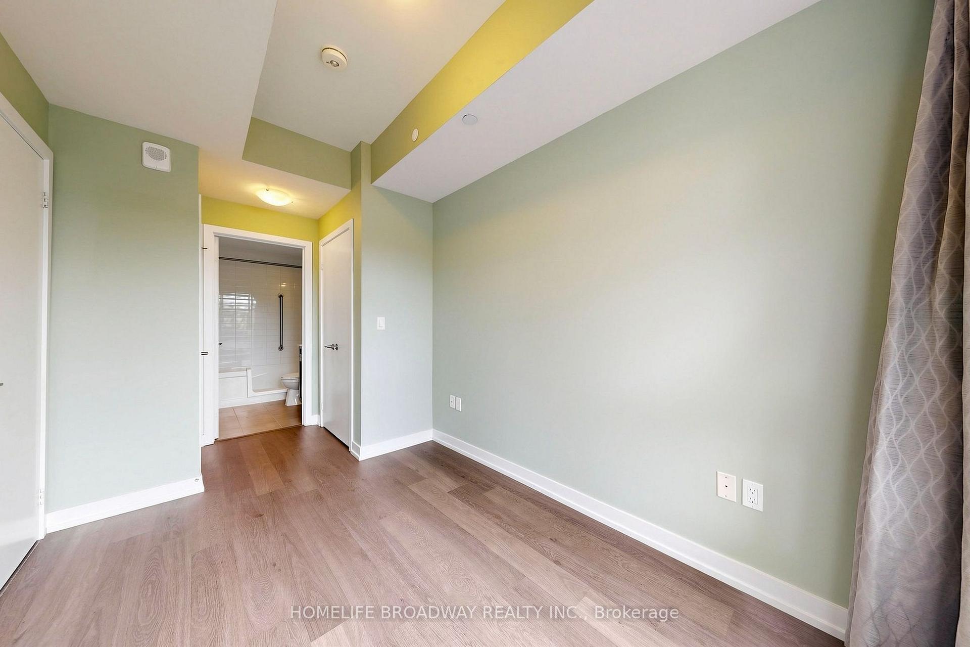 Photo 40 of Unit 105, 555 William Graham Drive, Aurora, Rural Aurora — HOMEH