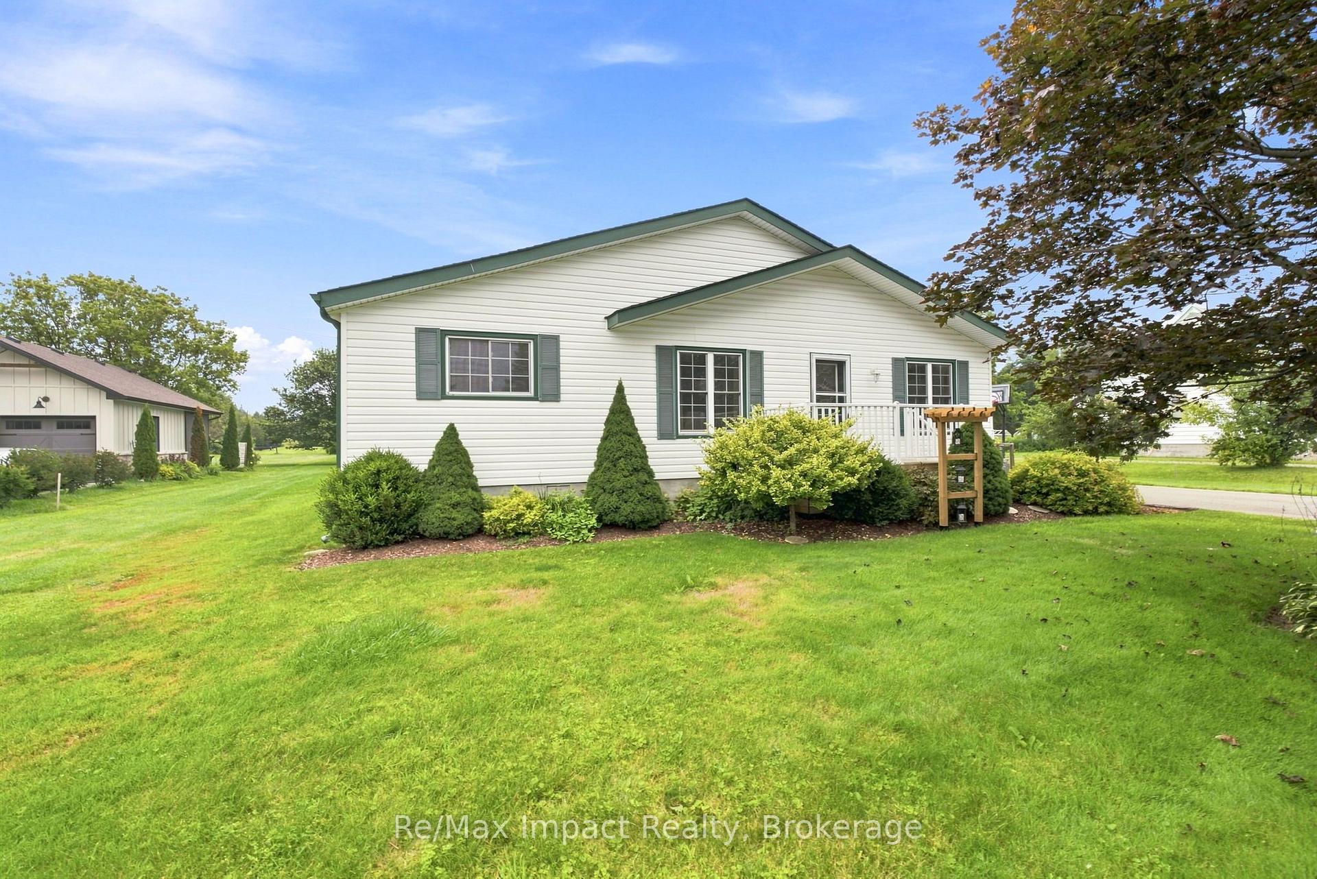 Photo 2 of 2347 Hancock Road, Clarington, Courtice — HOMEH