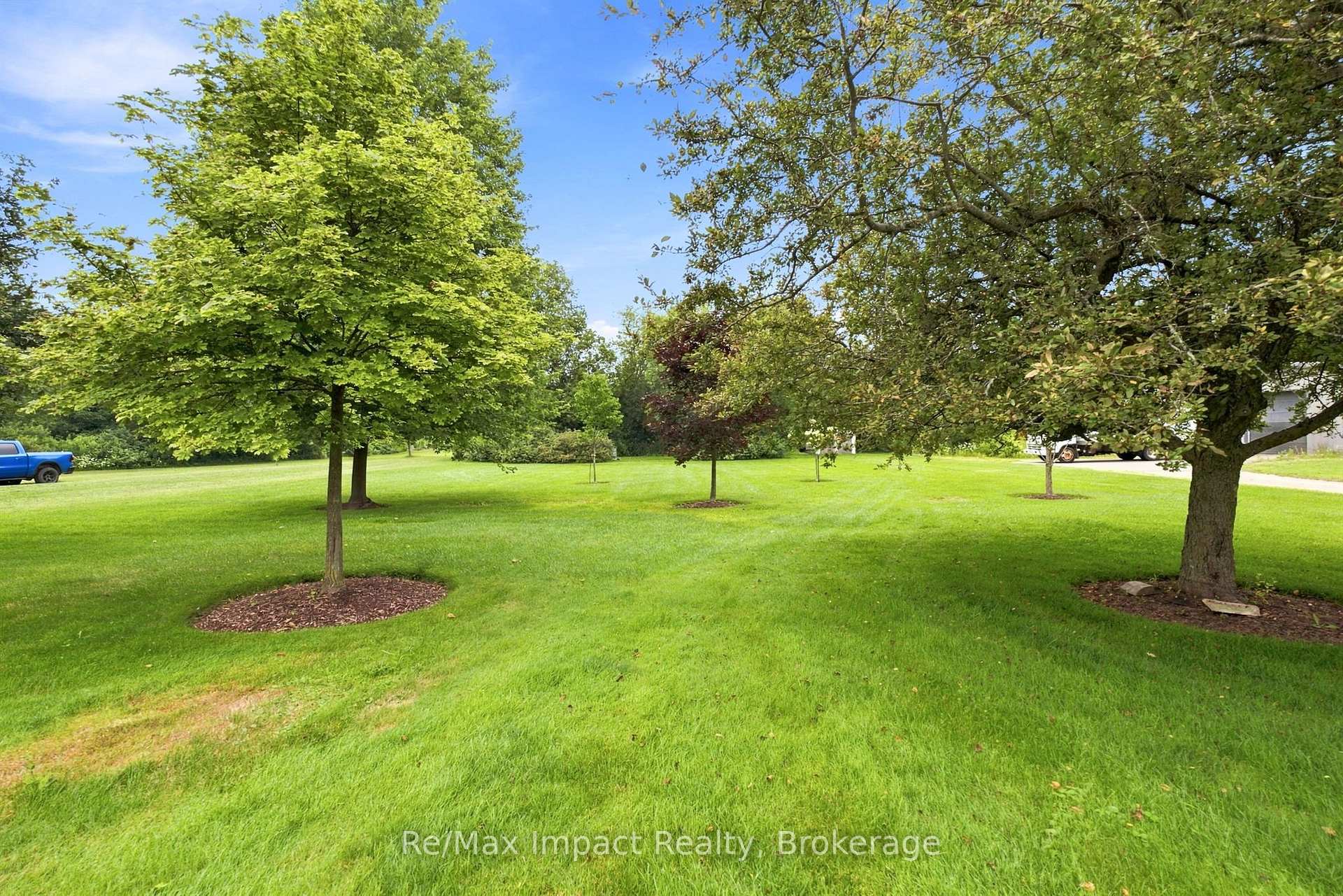 Photo 4 of 2347 Hancock Road, Clarington, Courtice — HOMEH