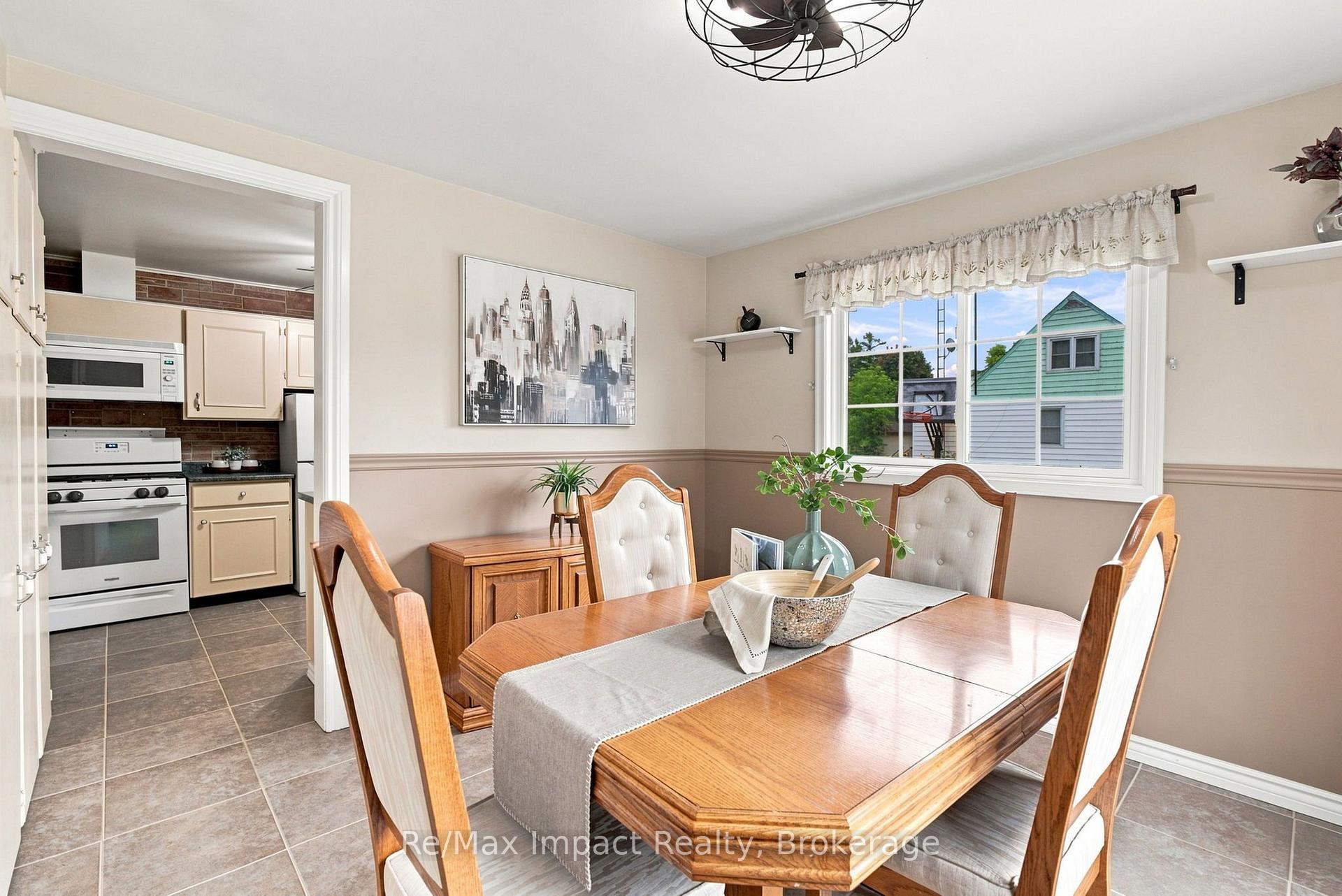Photo 11 of 2347 Hancock Road, Clarington, Courtice — HOMEH