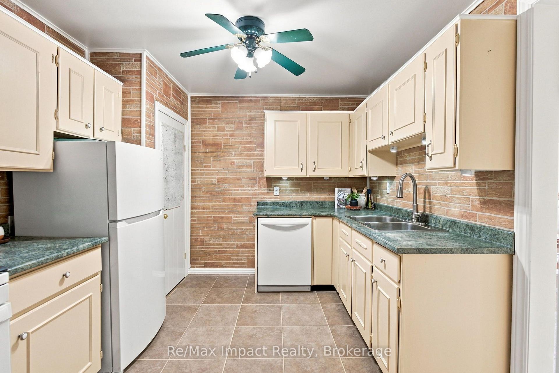 Photo 12 of 2347 Hancock Road, Clarington, Courtice — HOMEH