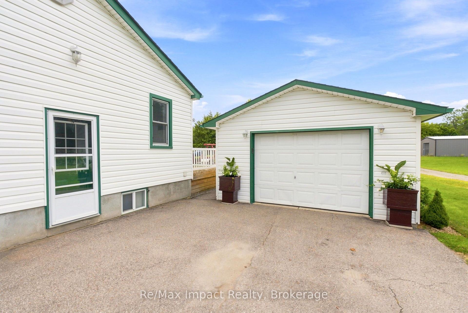 Photo 40 of 2347 Hancock Road, Clarington, Courtice — HOMEH