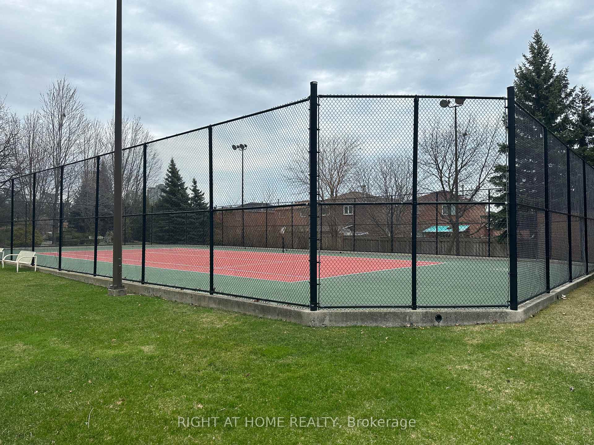 Photo 24 of Unit 1406, 300 Webb Drive, Mississauga, City Centre — HOMEH