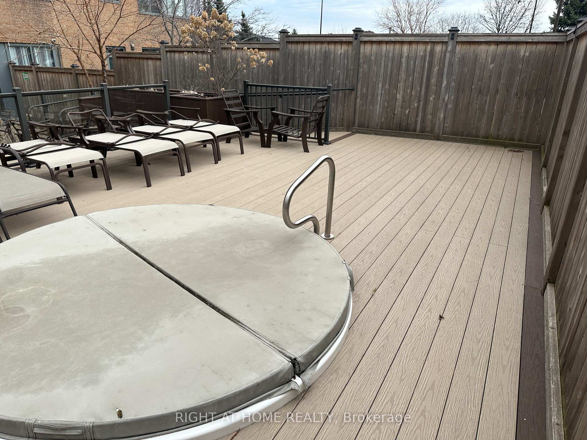 Photo 29 of Unit 1406, 300 Webb Drive, Mississauga, City Centre — HOMEH