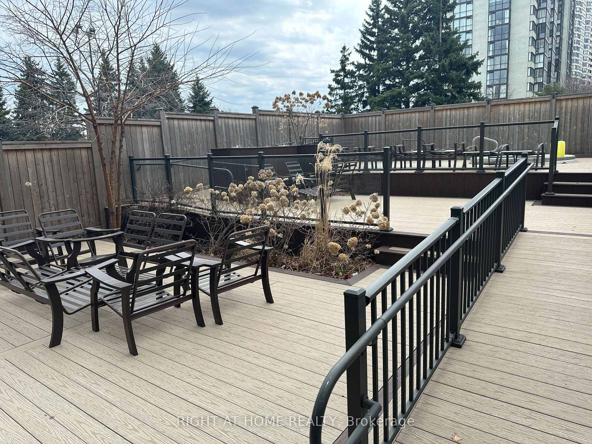 Photo 30 of Unit 1406, 300 Webb Drive, Mississauga, City Centre — HOMEH