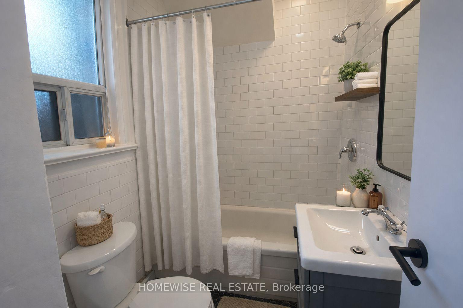 Photo 5 of Unit 2, 1542 King Street W, Toronto, South Parkdale — HOMEH