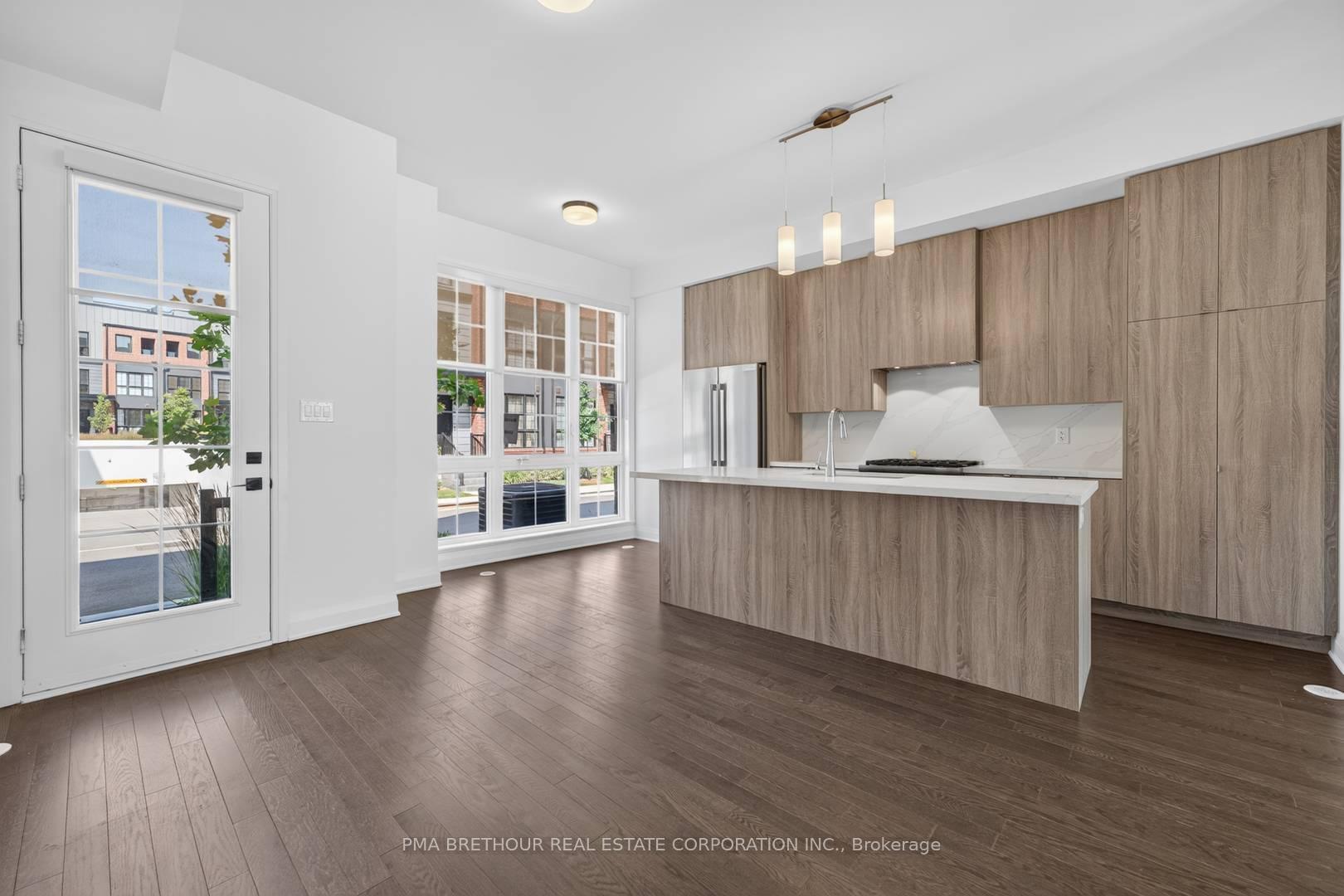 Photo 3 of 222 Atkinson Avenue, Vaughan, Uplands — HOMEH