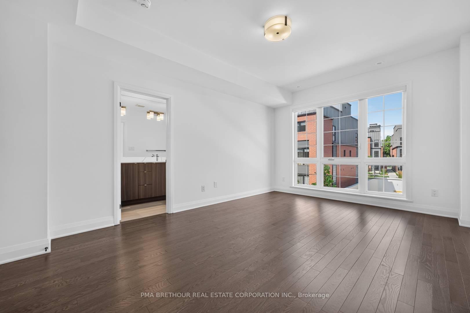 Photo 9 of 222 Atkinson Avenue, Vaughan, Uplands — HOMEH