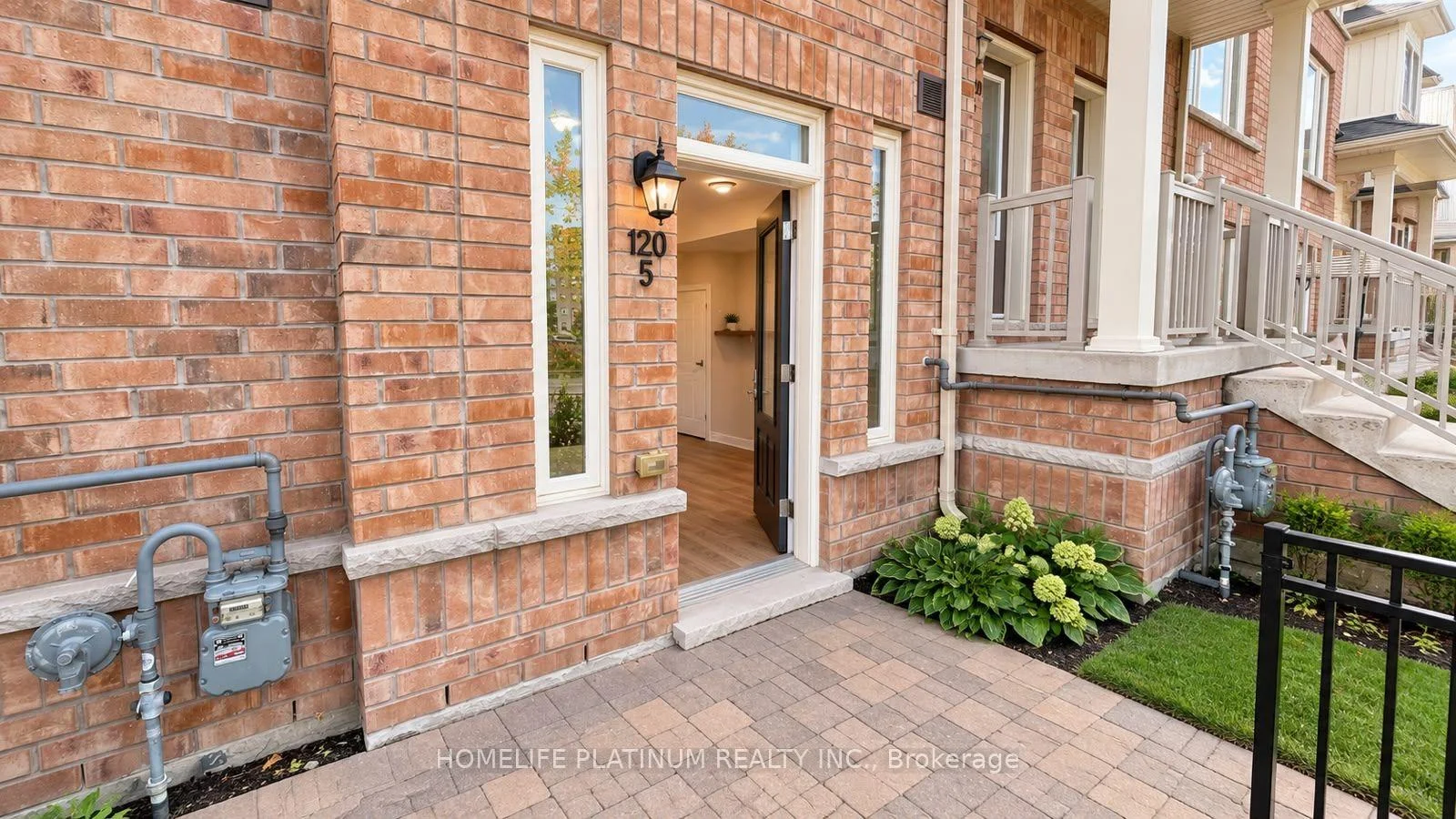 Photo 9 of Unit 5, 120 Watson Parkway, Guelph, Grange Road — HOMEH