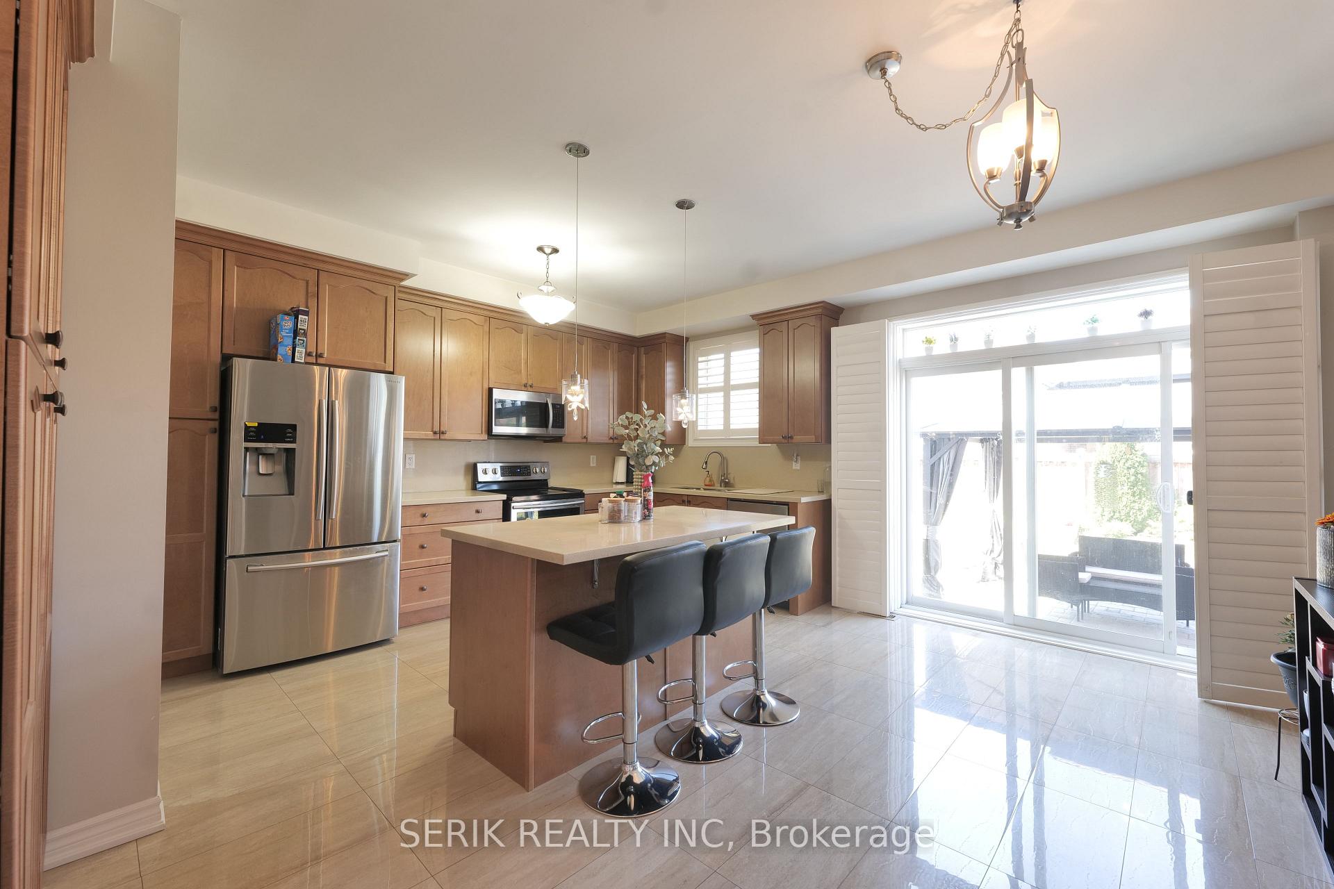 Photo 13 of 12 Gunning Crescent E, New Tecumseth, Tottenham — HOMEH