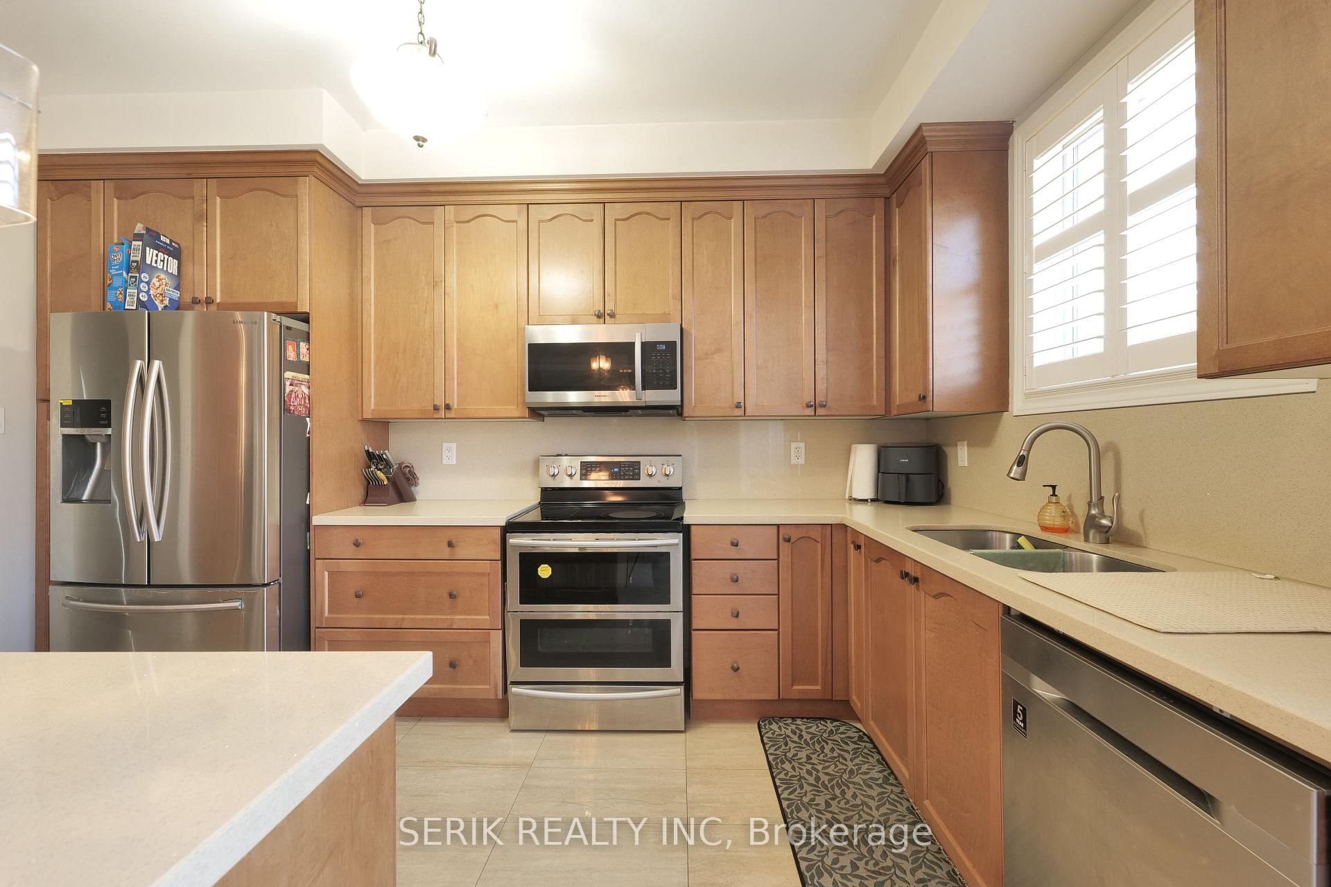 Photo 33 of 12 Gunning Crescent E, New Tecumseth, Tottenham — HOMEH