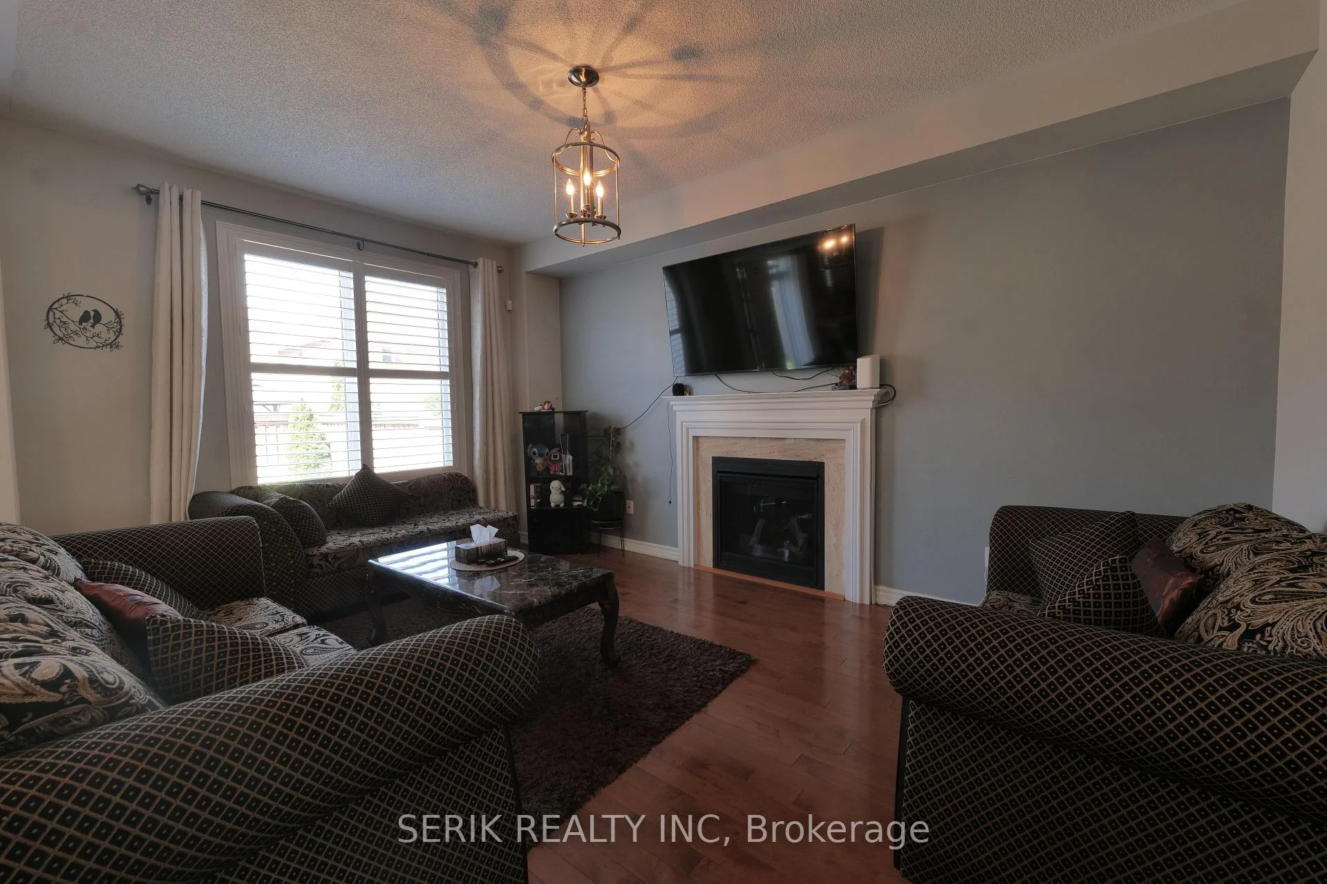 Photo 4 of 12 Gunning Crescent E, New Tecumseth, Tottenham — HOMEH