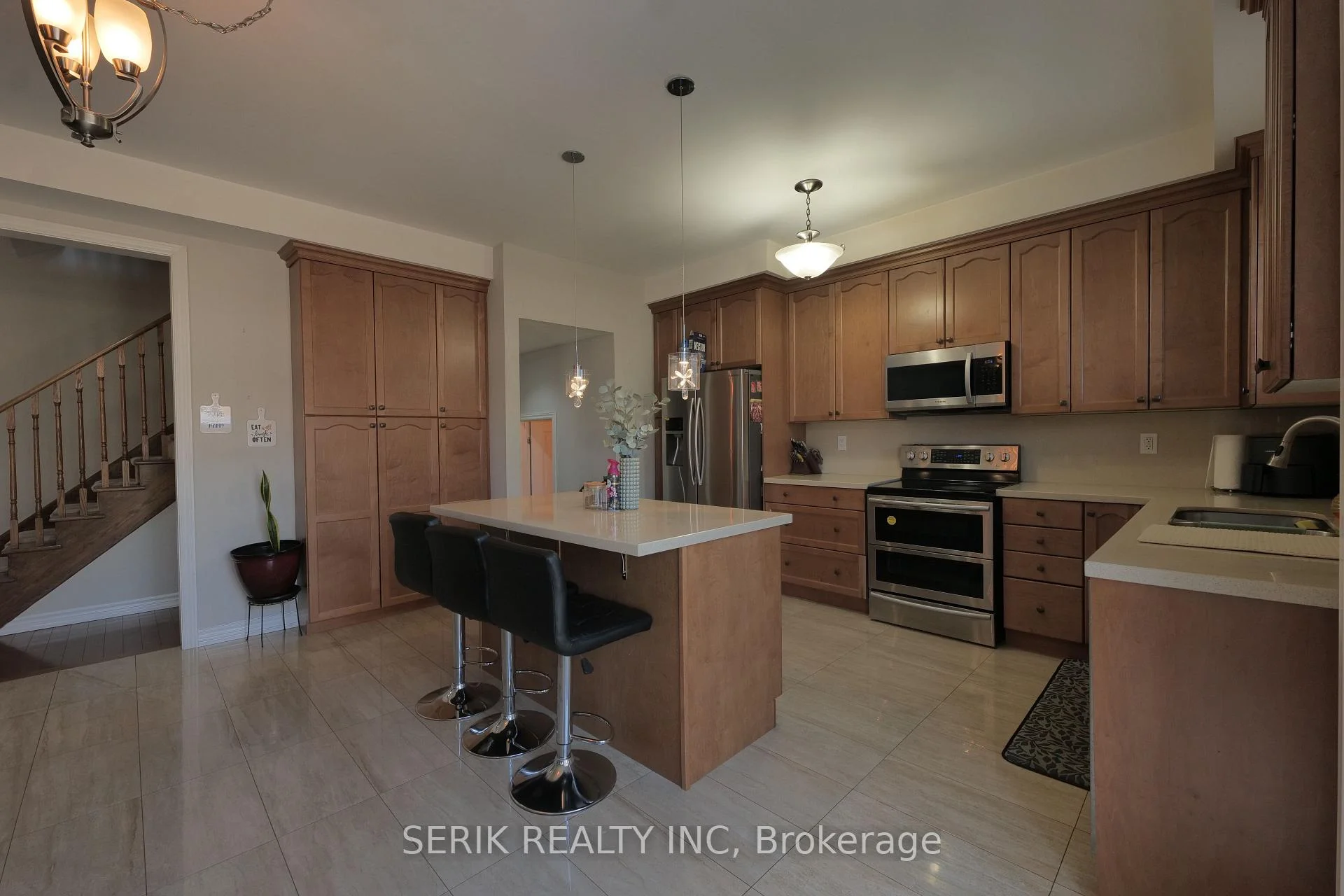 Photo 19 of 12 Gunning Crescent E, New Tecumseth, Tottenham — HOMEH