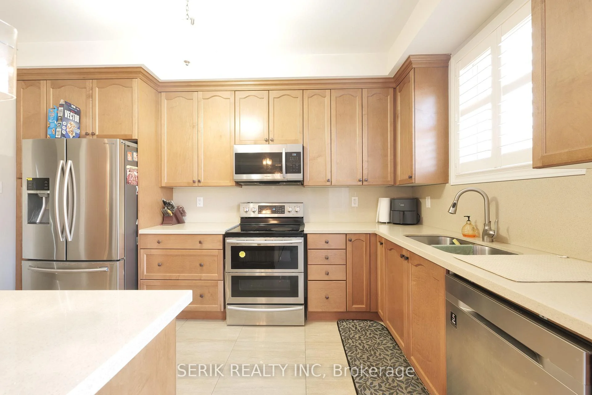 Photo 35 of 12 Gunning Crescent E, New Tecumseth, Tottenham — HOMEH